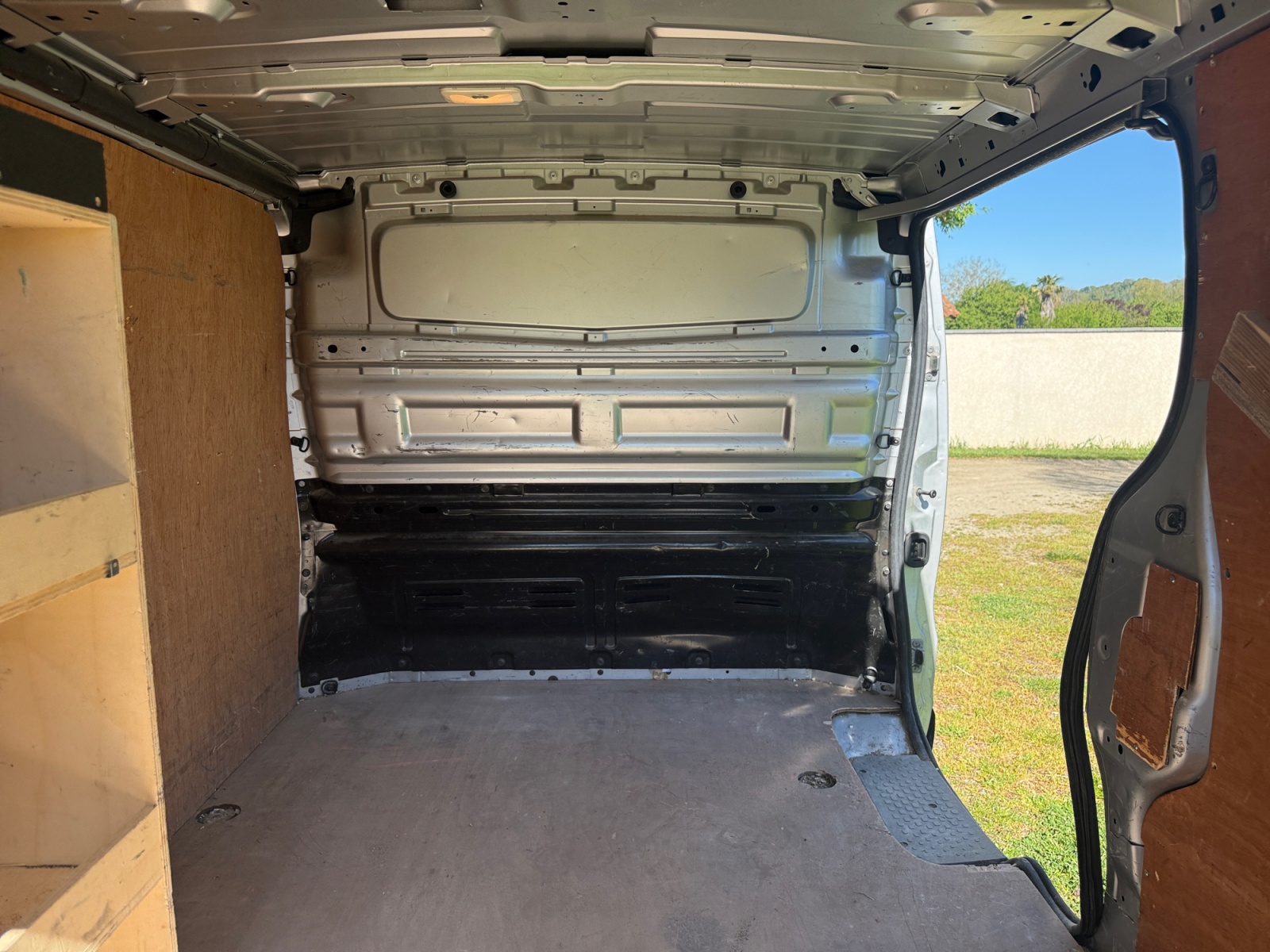 Opel Vivaro Vu 23