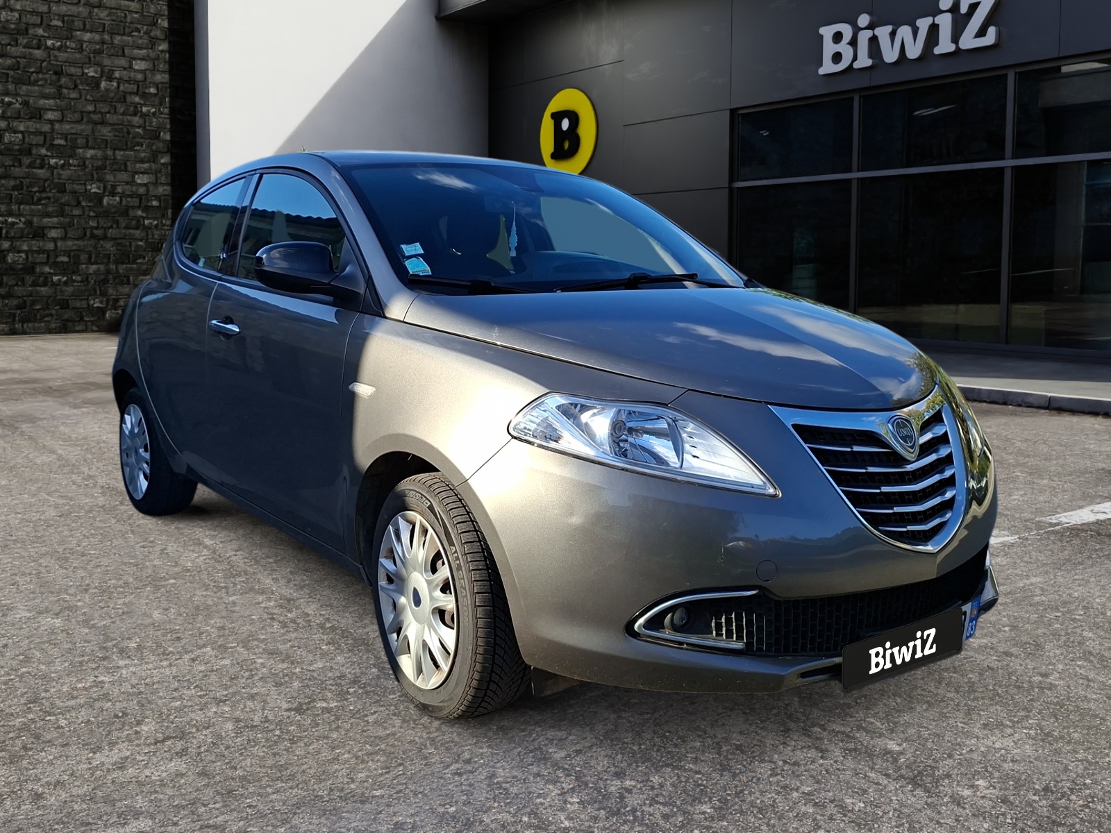 Lancia Ypsilon 6