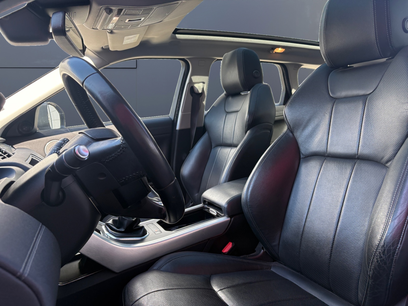 Land Rover Range Rover Evoque 9