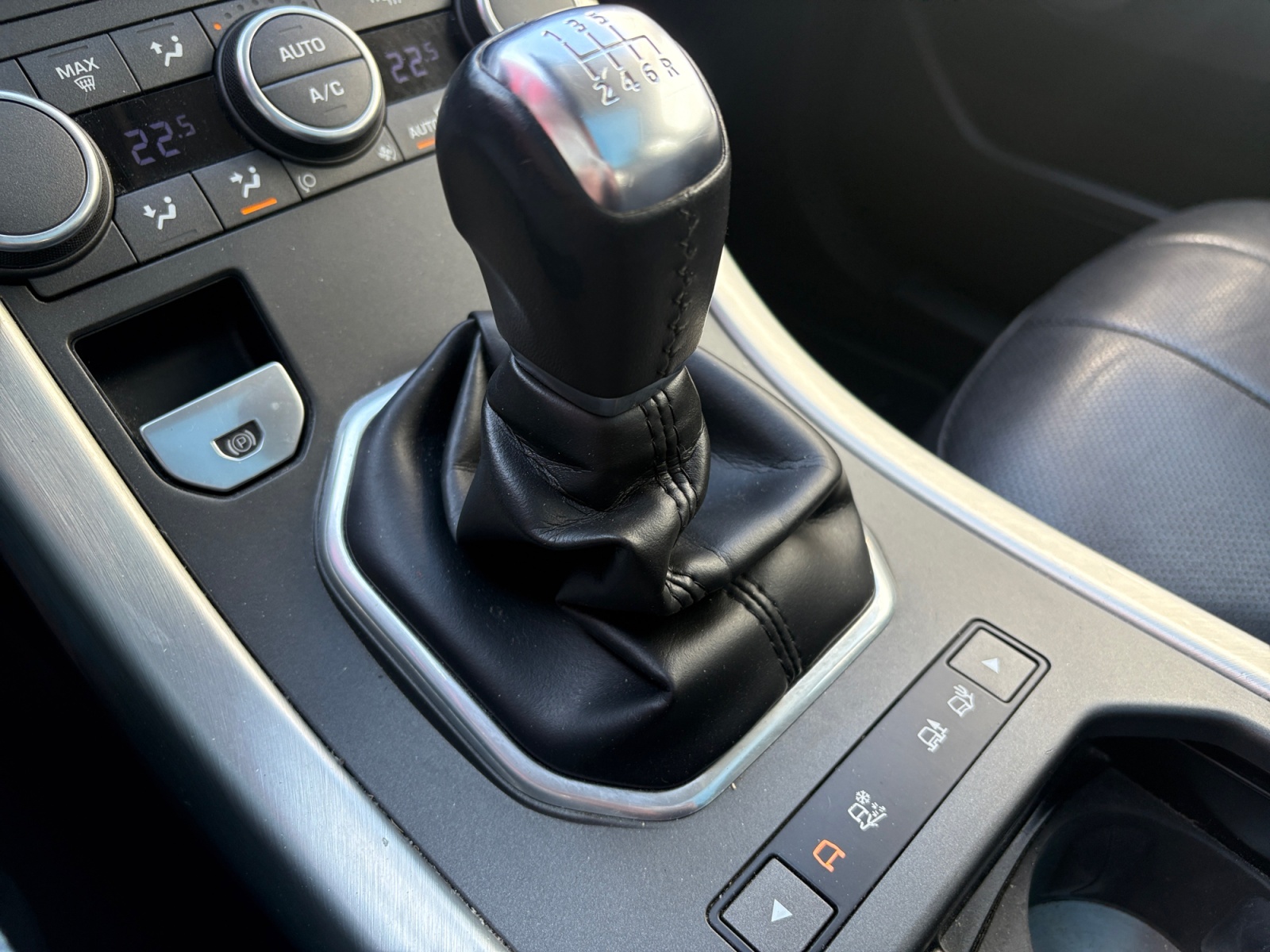 Land Rover Range Rover Evoque 16