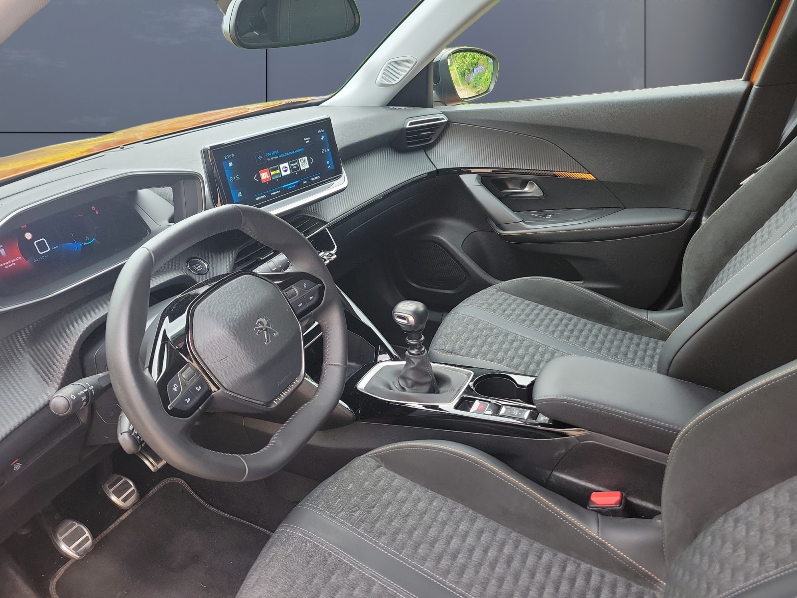 Peugeot 2008 9