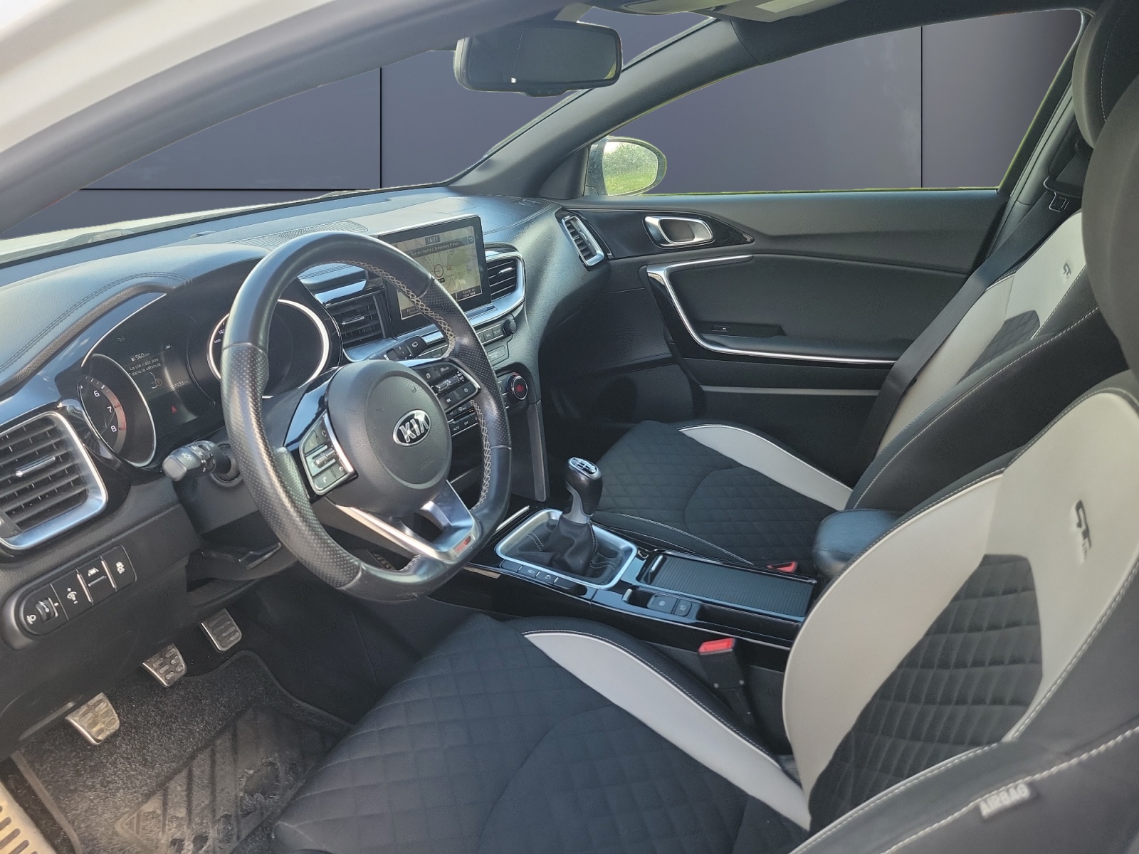 Kia Proceed 8