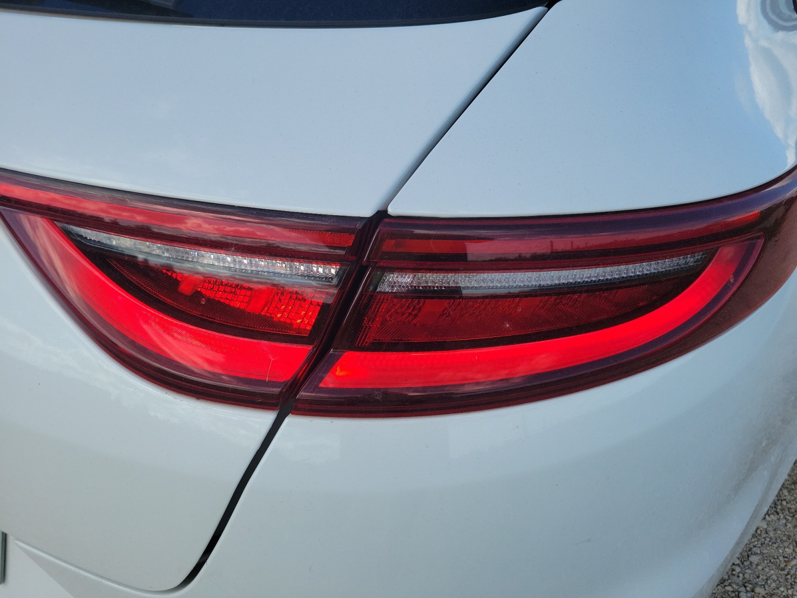Kia Proceed 29