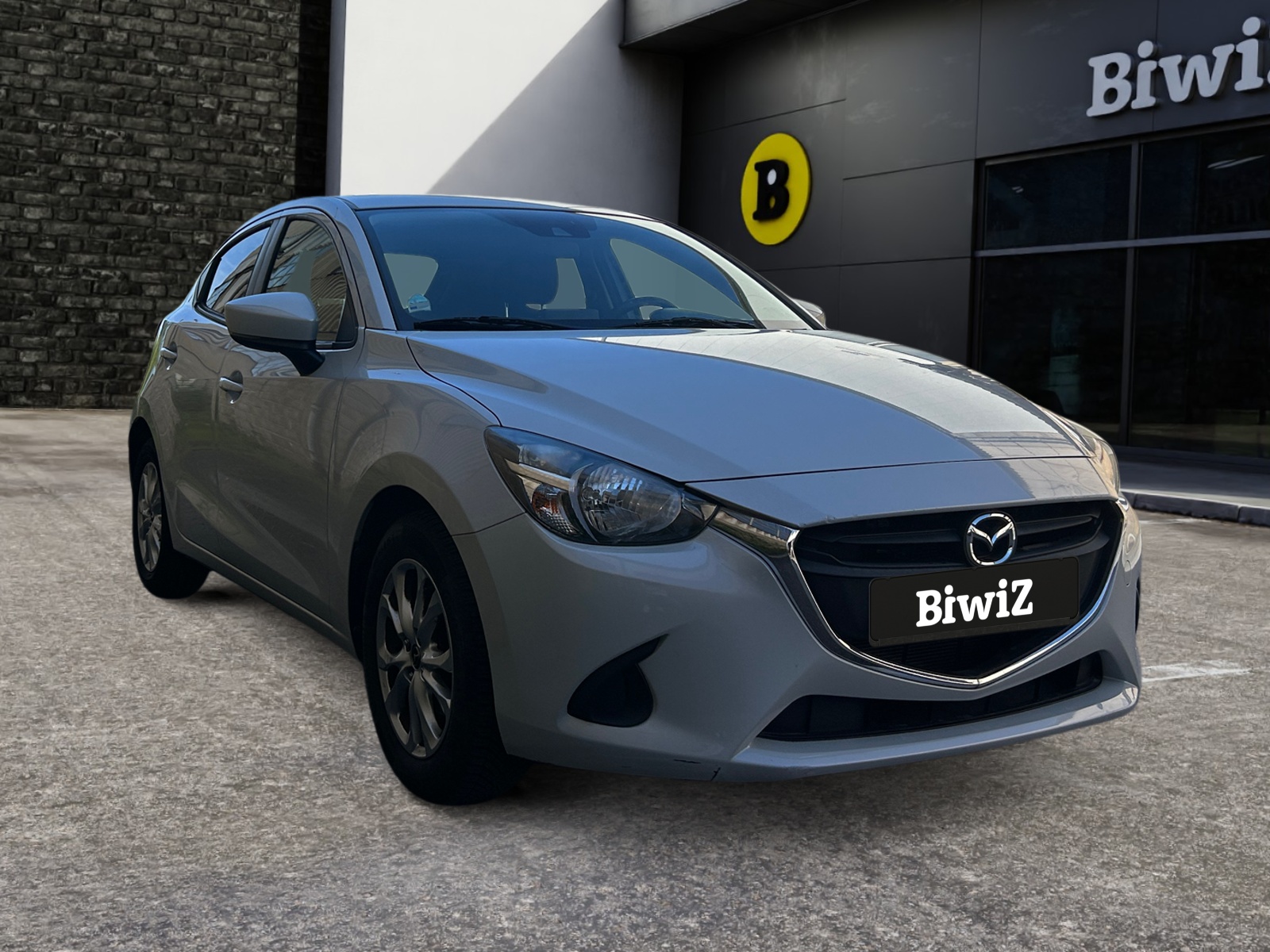 Mazda 2 5