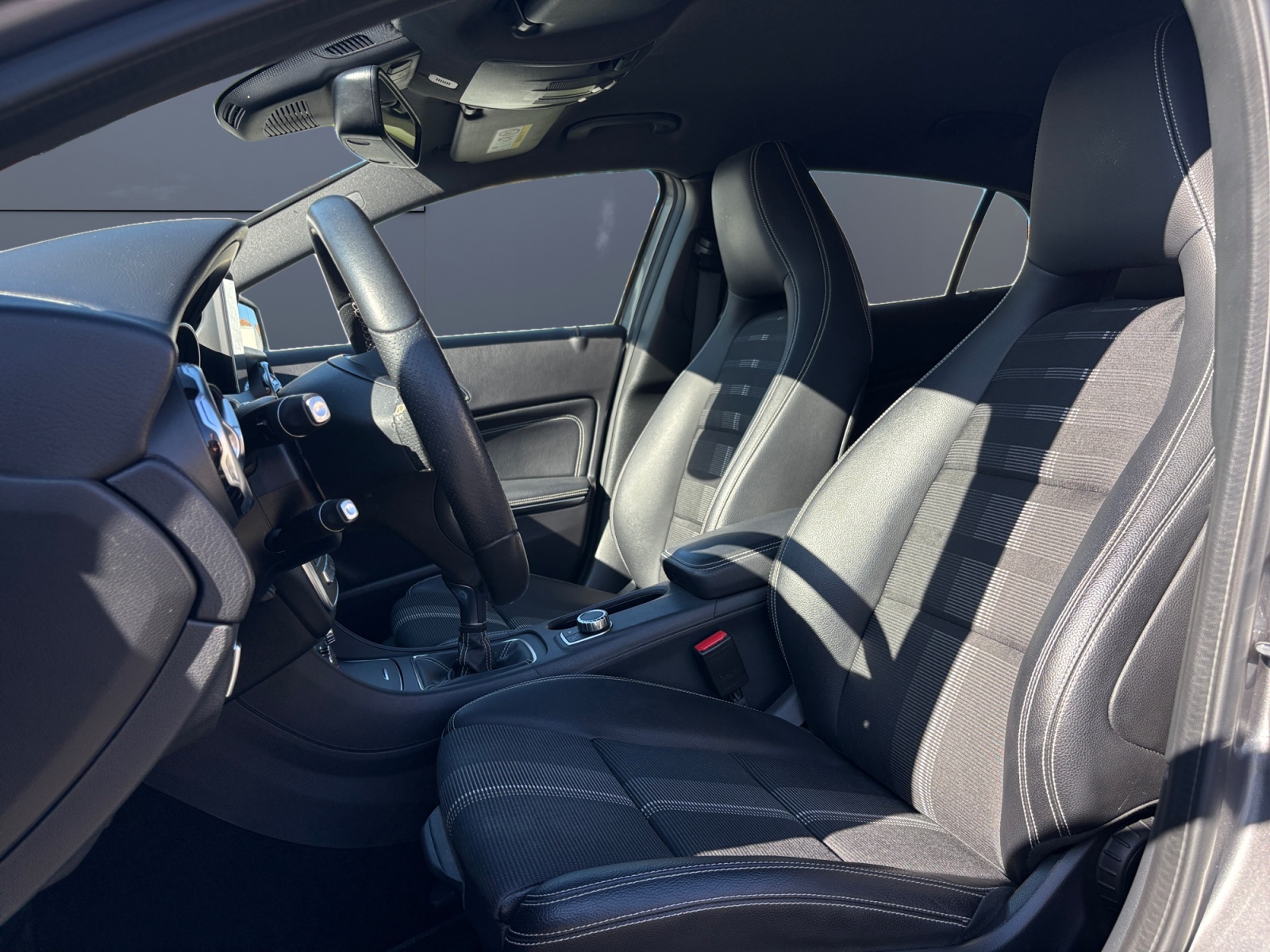 Mercedes-Benz Gla 8