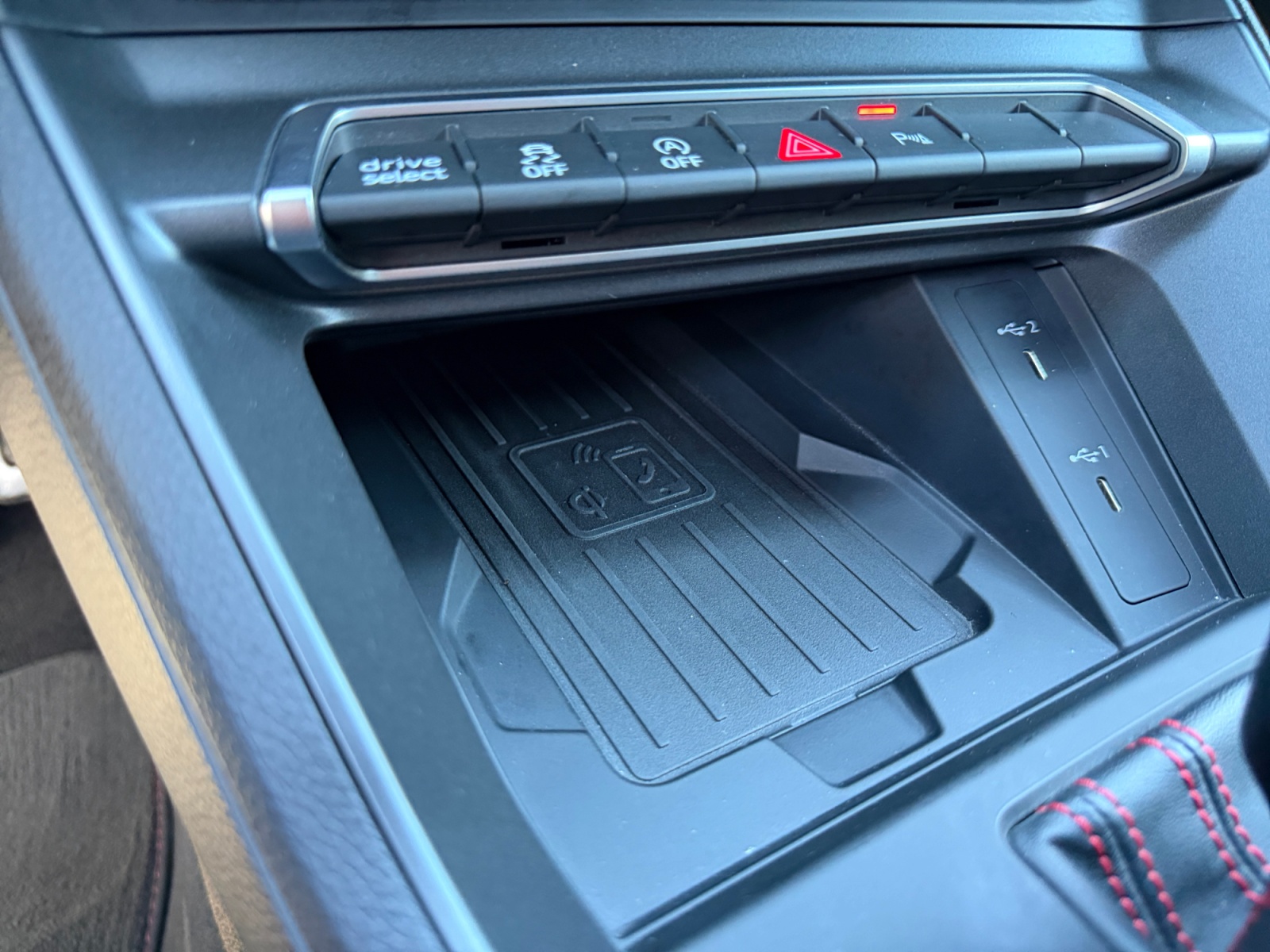 Audi Q3 27