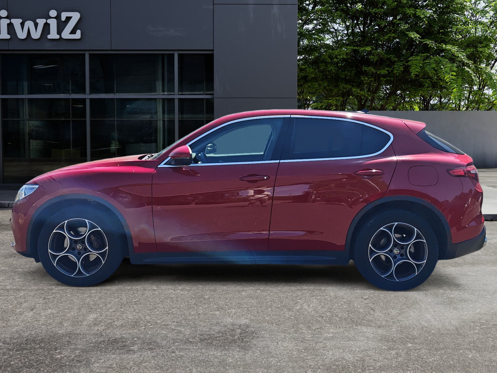 Alfa Romeo Stelvio 1