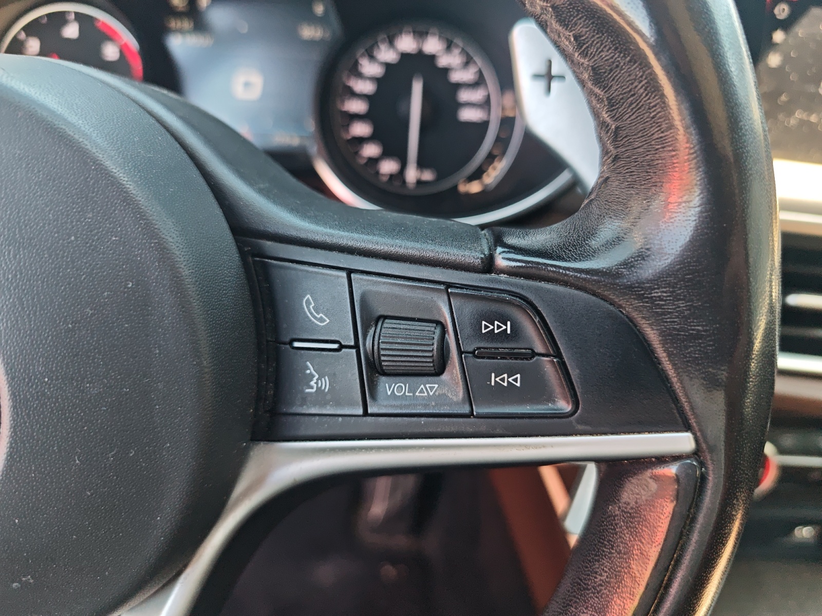 Alfa Romeo Stelvio 17