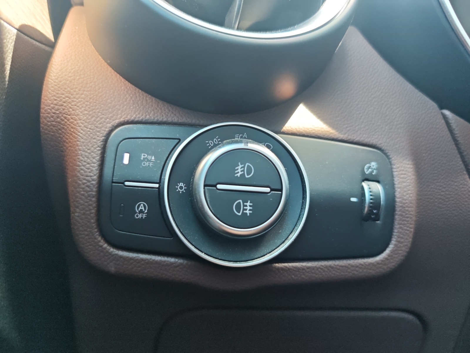 Alfa Romeo Stelvio 19