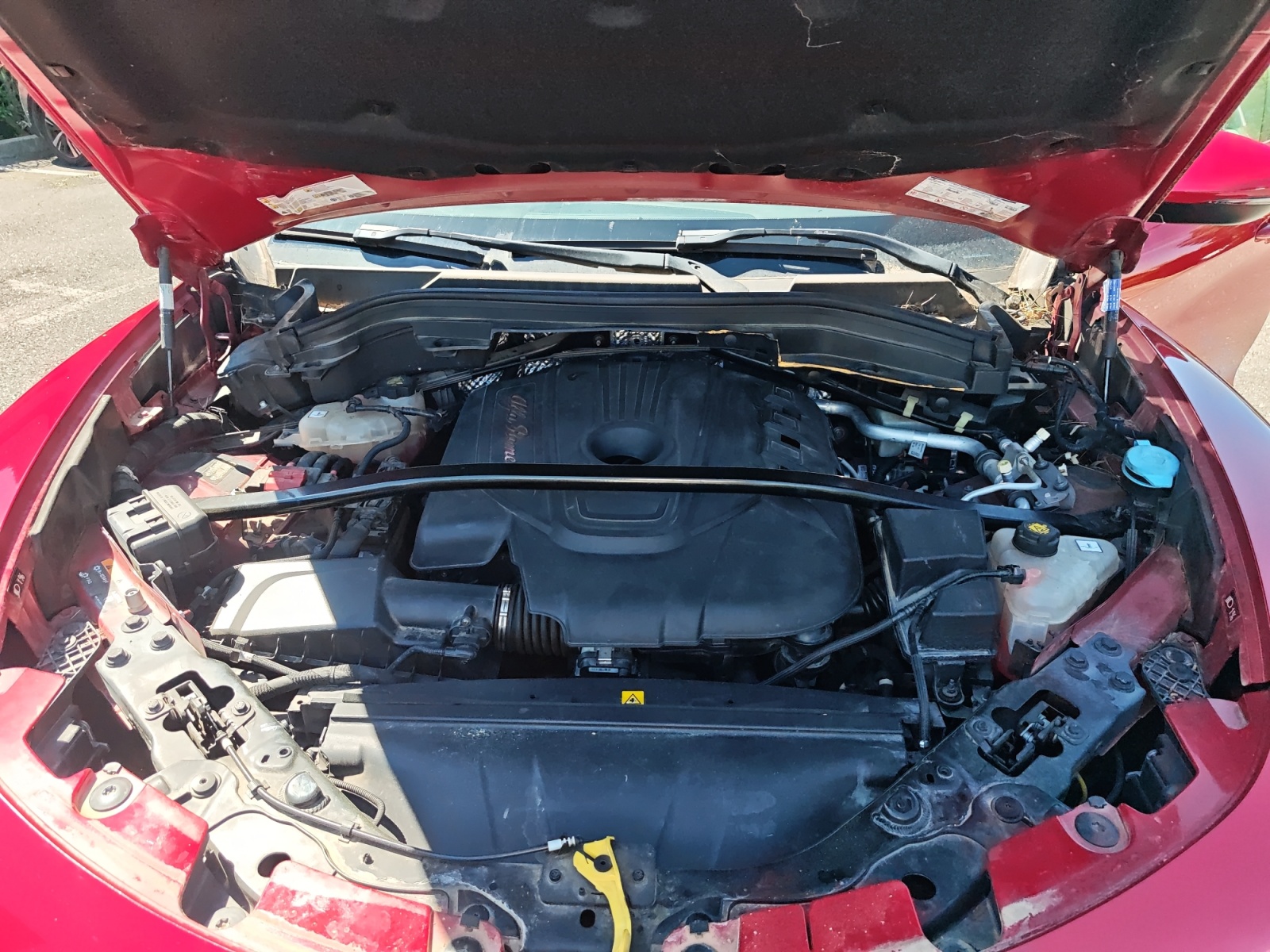 Alfa Romeo Stelvio 36