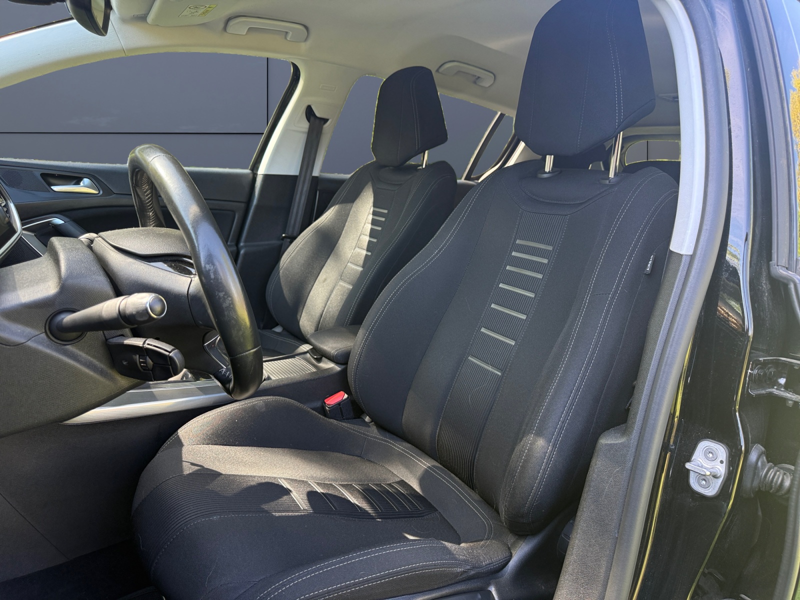 Peugeot 308 6