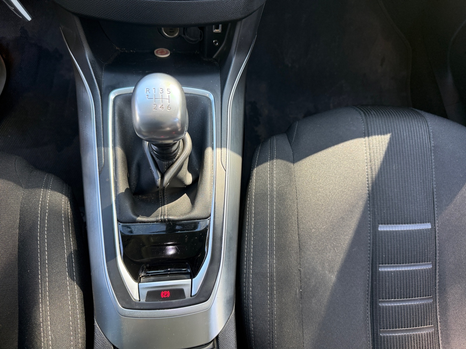 Peugeot 308 21