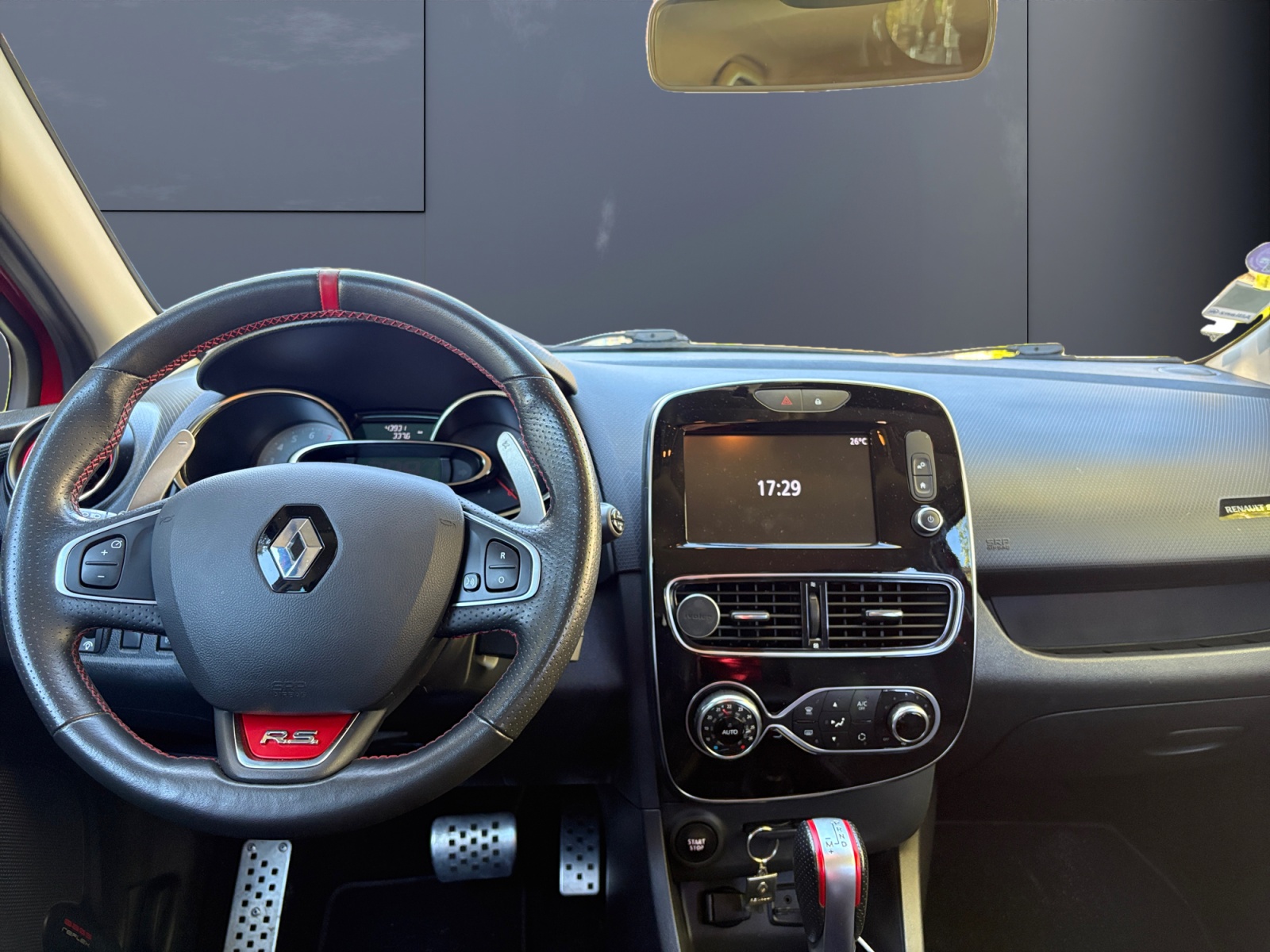 Renault Clio 18