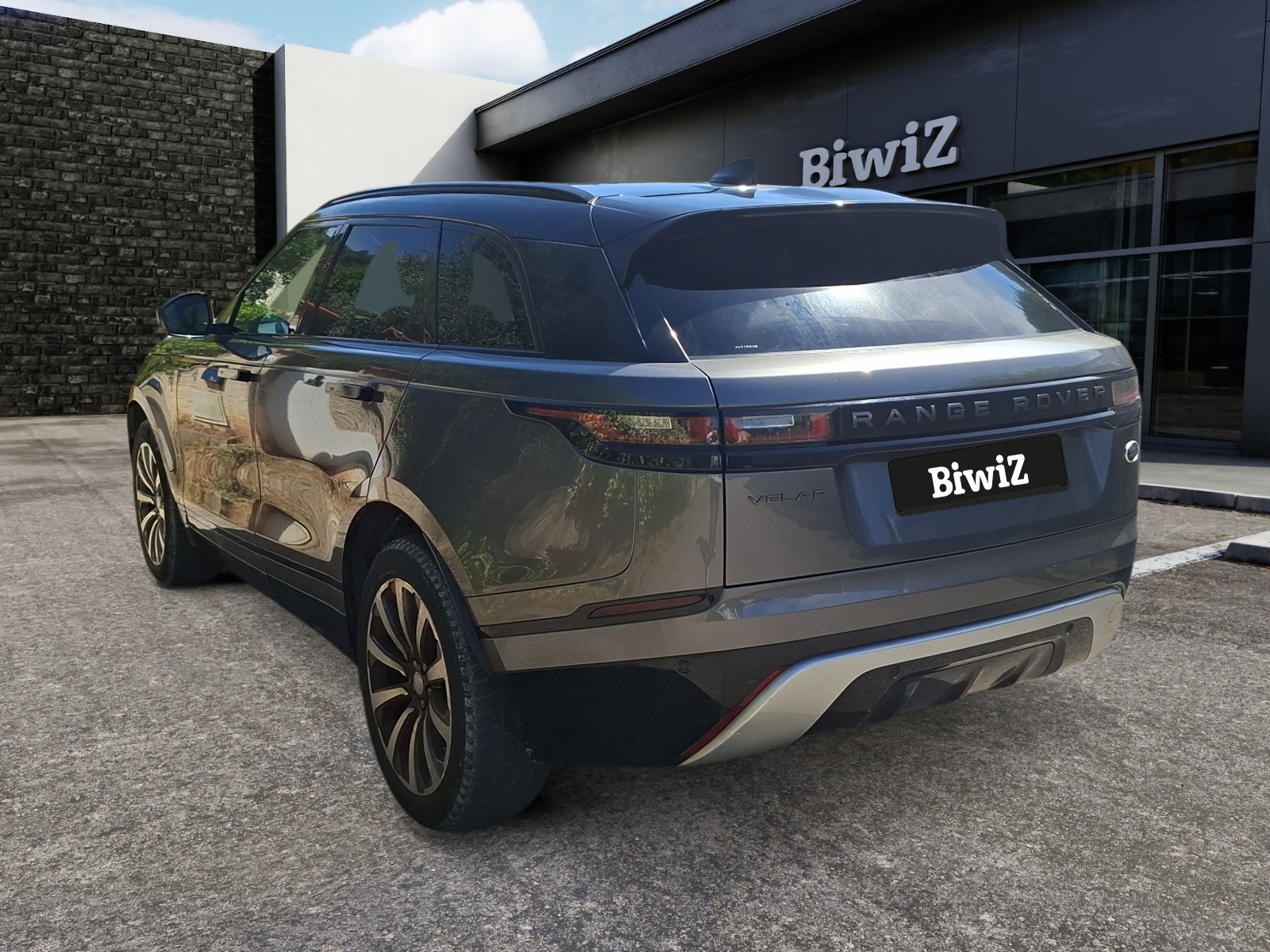 Land Rover Range Rover Velar 2