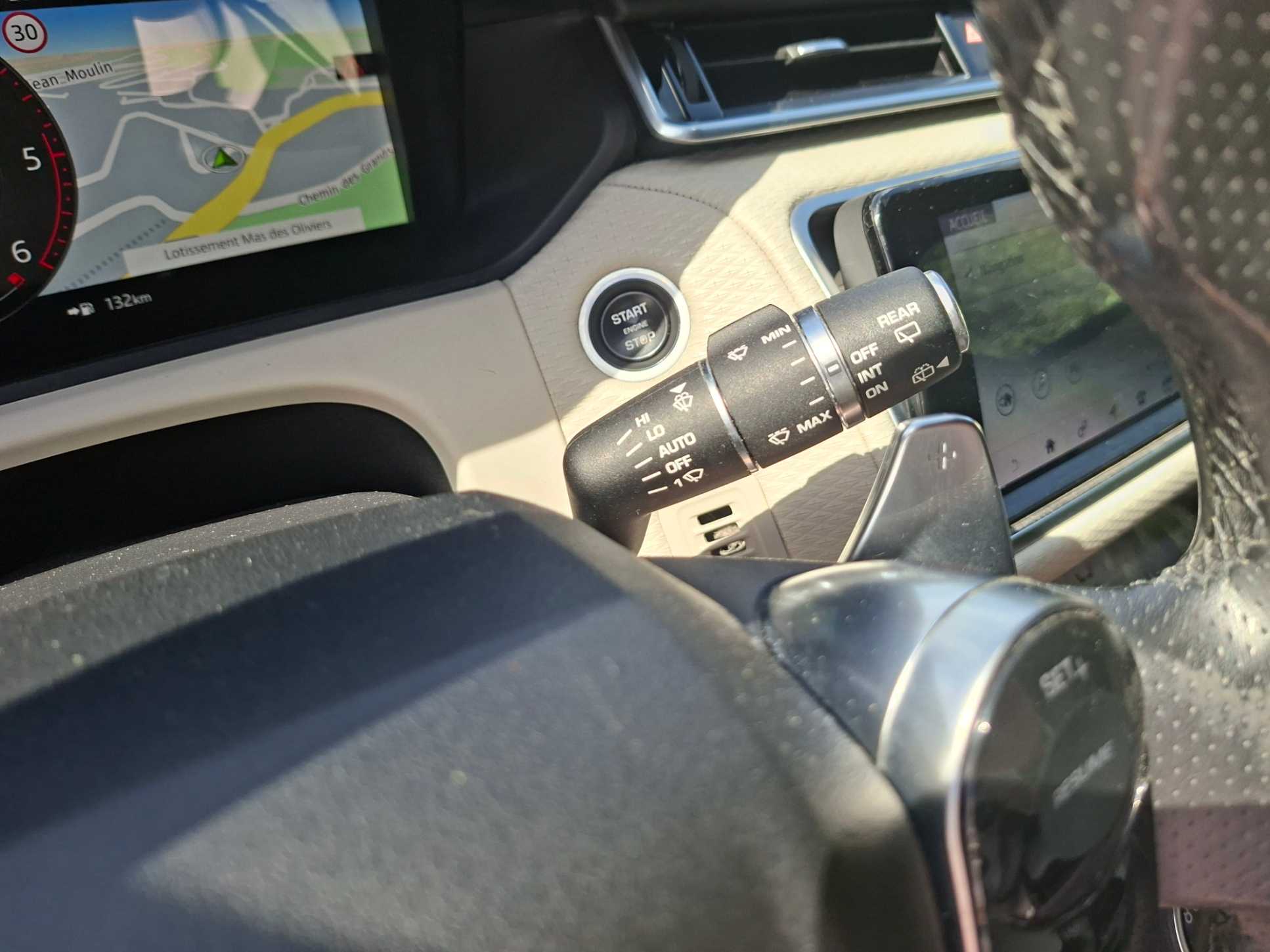 Land Rover Range Rover Velar 17