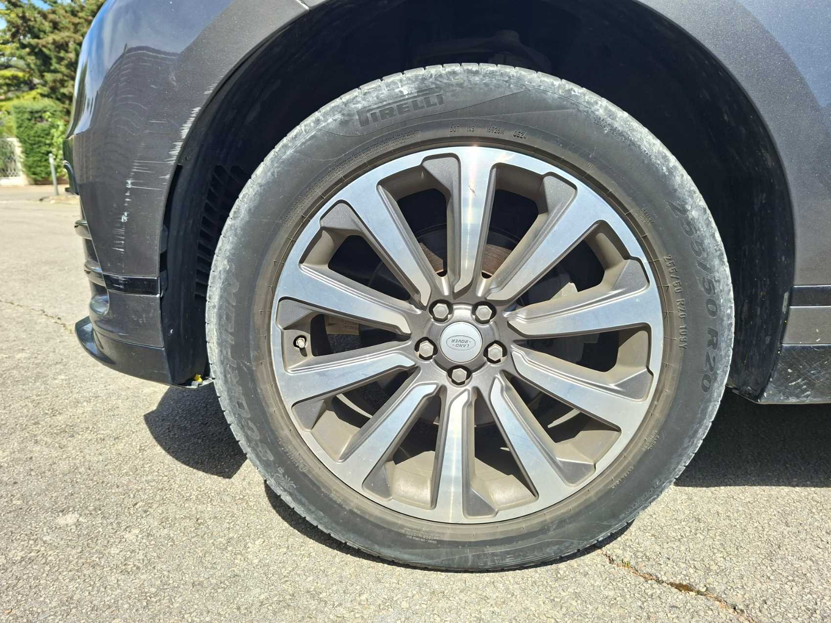 Land Rover Range Rover Velar 47