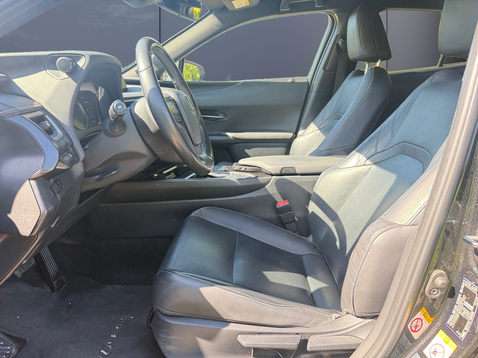 Lexus Ux 9