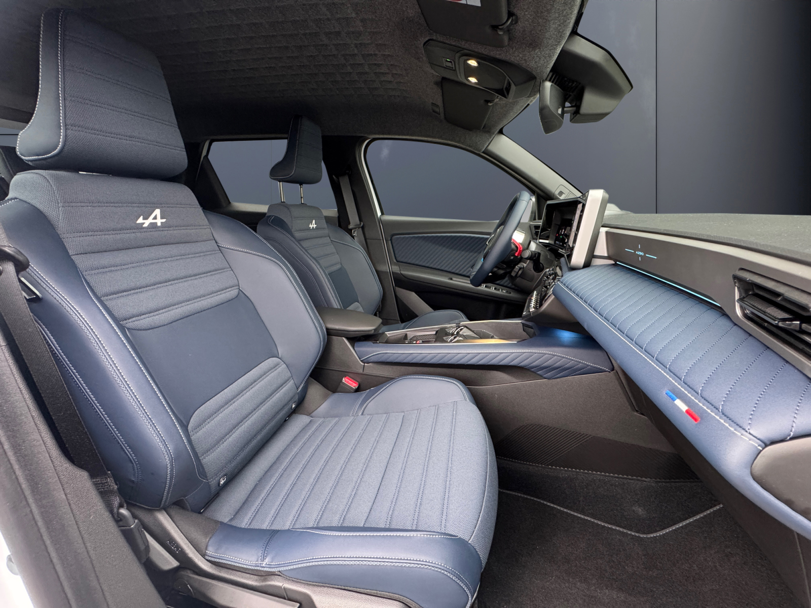 Alpine A290 13