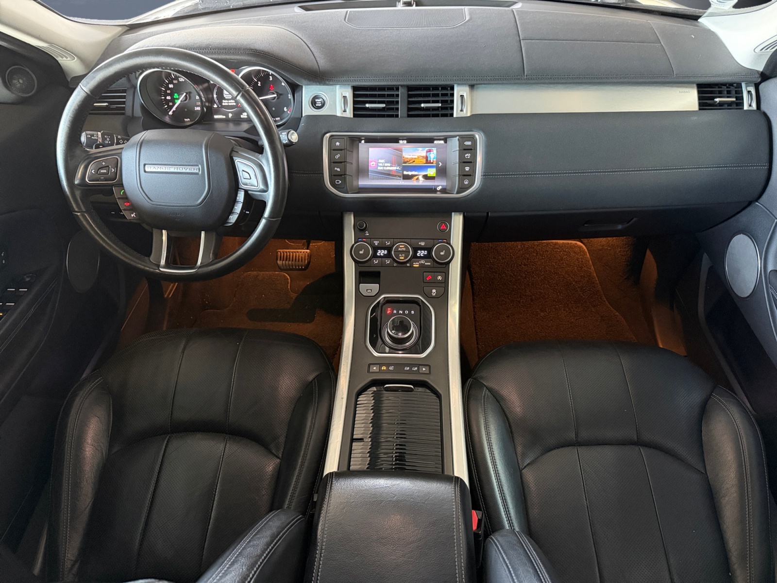 Land Rover Range Rover Evoque 14