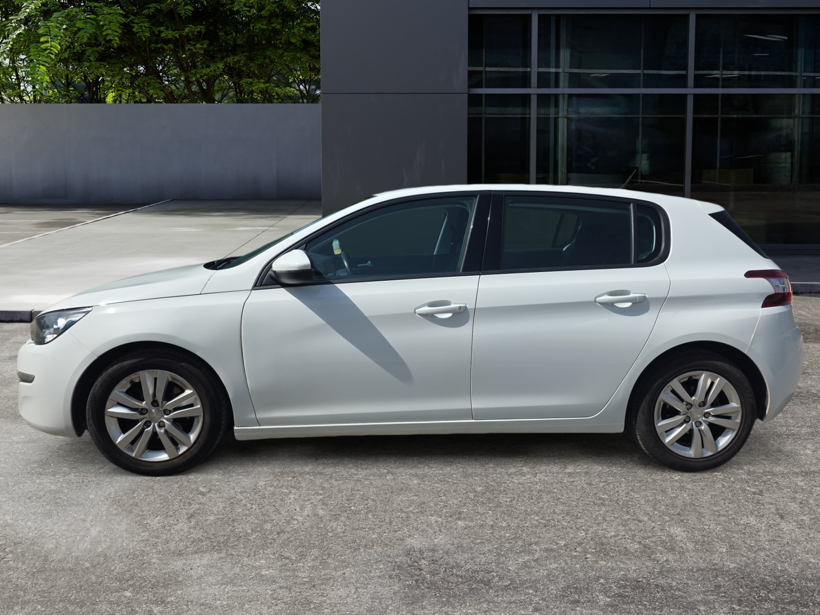 Peugeot 308 1