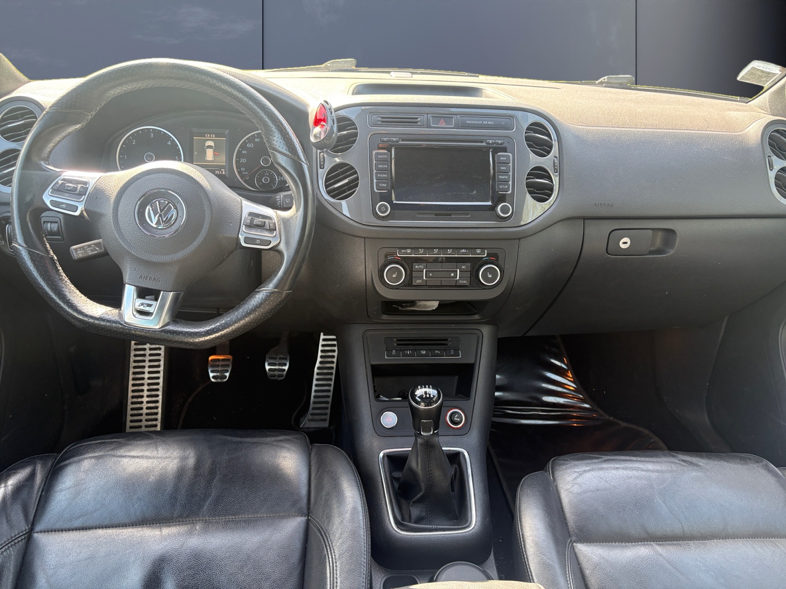 Volkswagen Tiguan 13