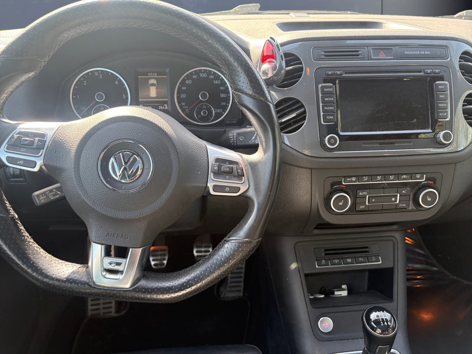 Volkswagen Tiguan 14