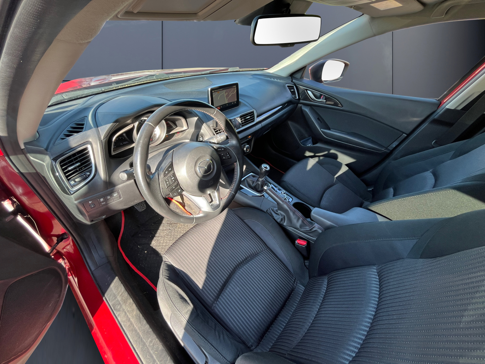 Mazda 3 8