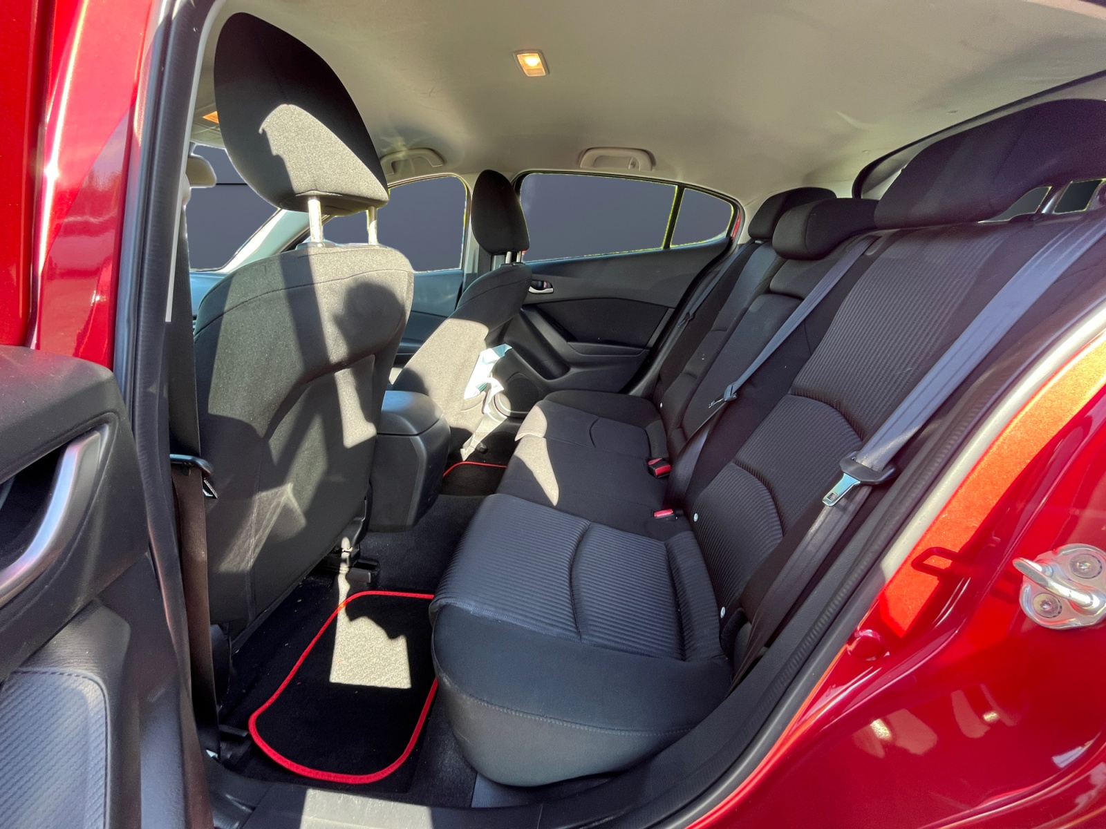 Mazda 3 10