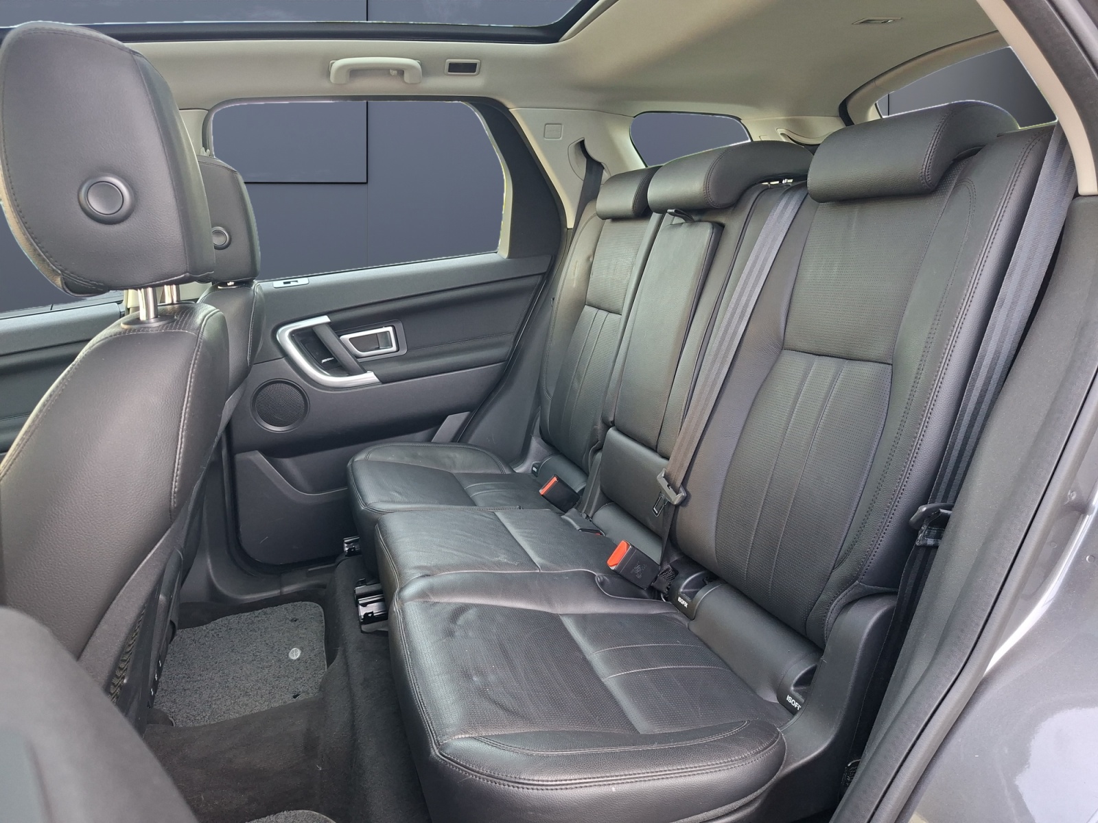 Land Rover Discovery Sport 10