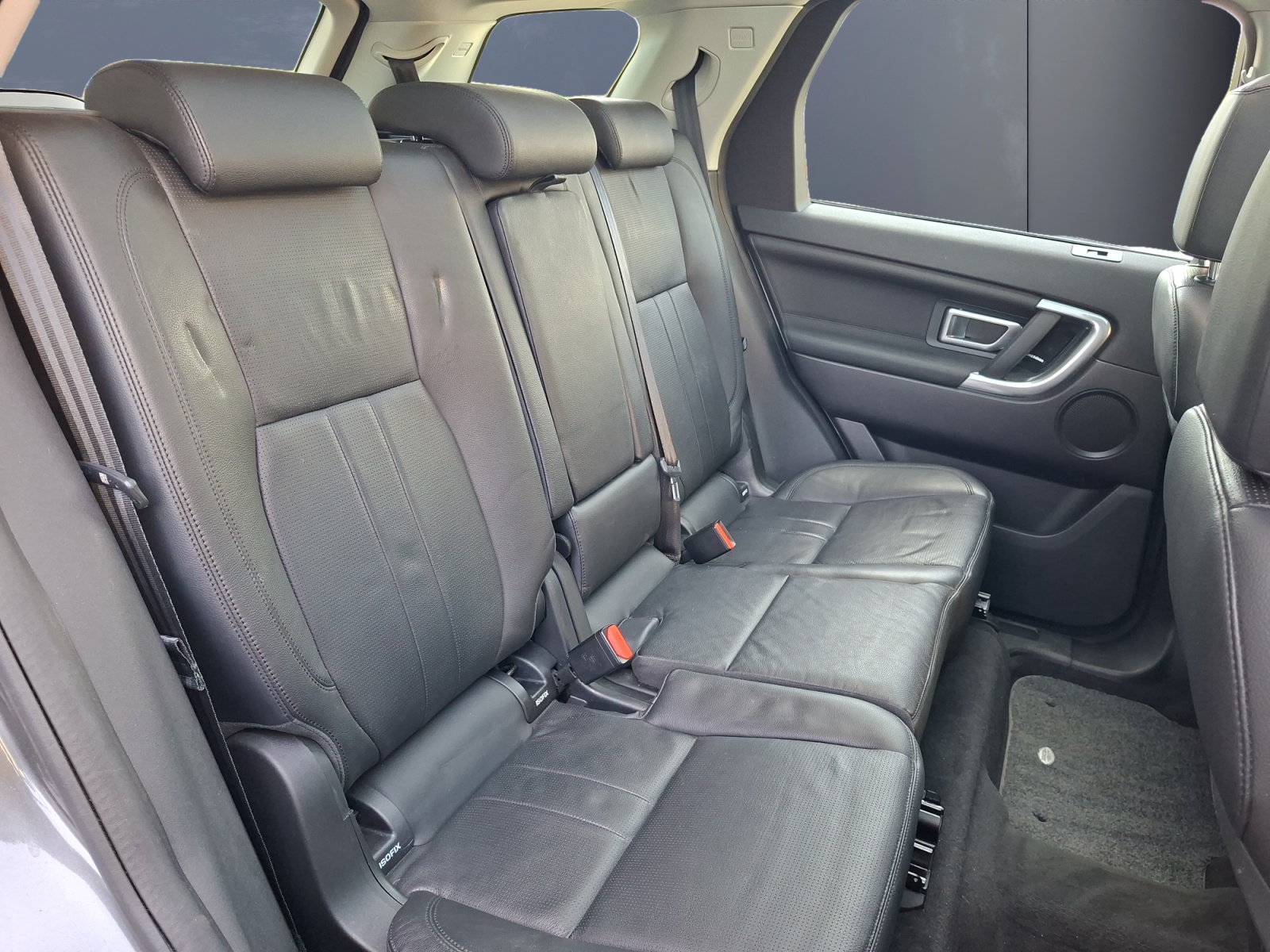 Land Rover Discovery Sport 11