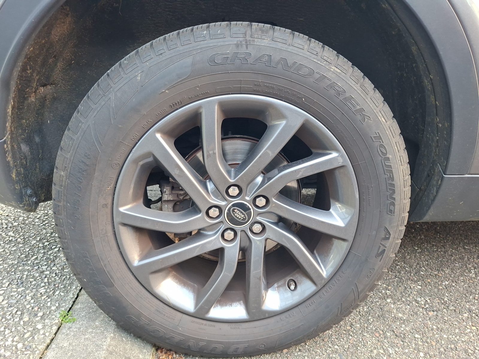 Land Rover Discovery Sport 28