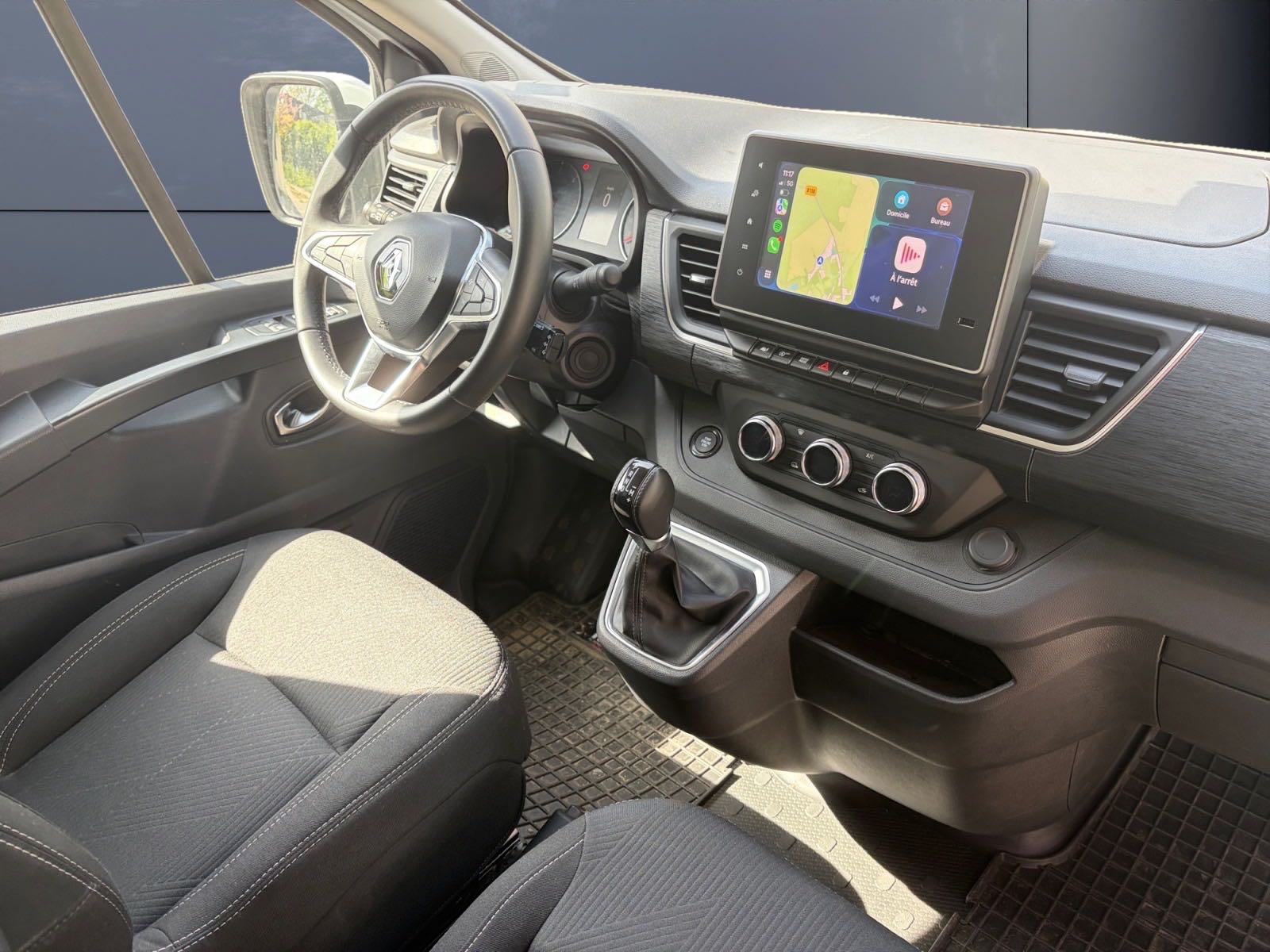 Renault Trafic Vu 12