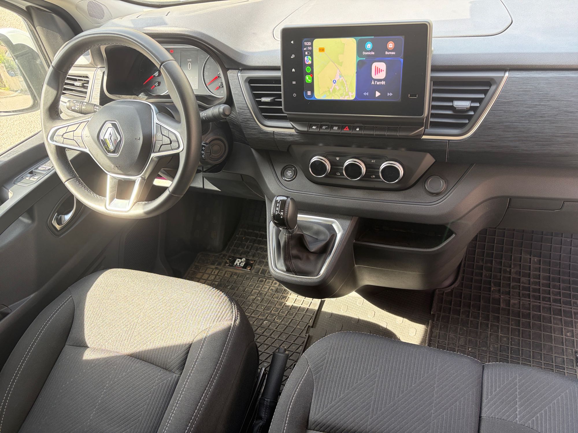 Renault Trafic Vu 23