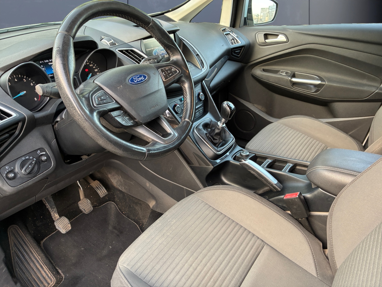 Ford Focus C-Max 8