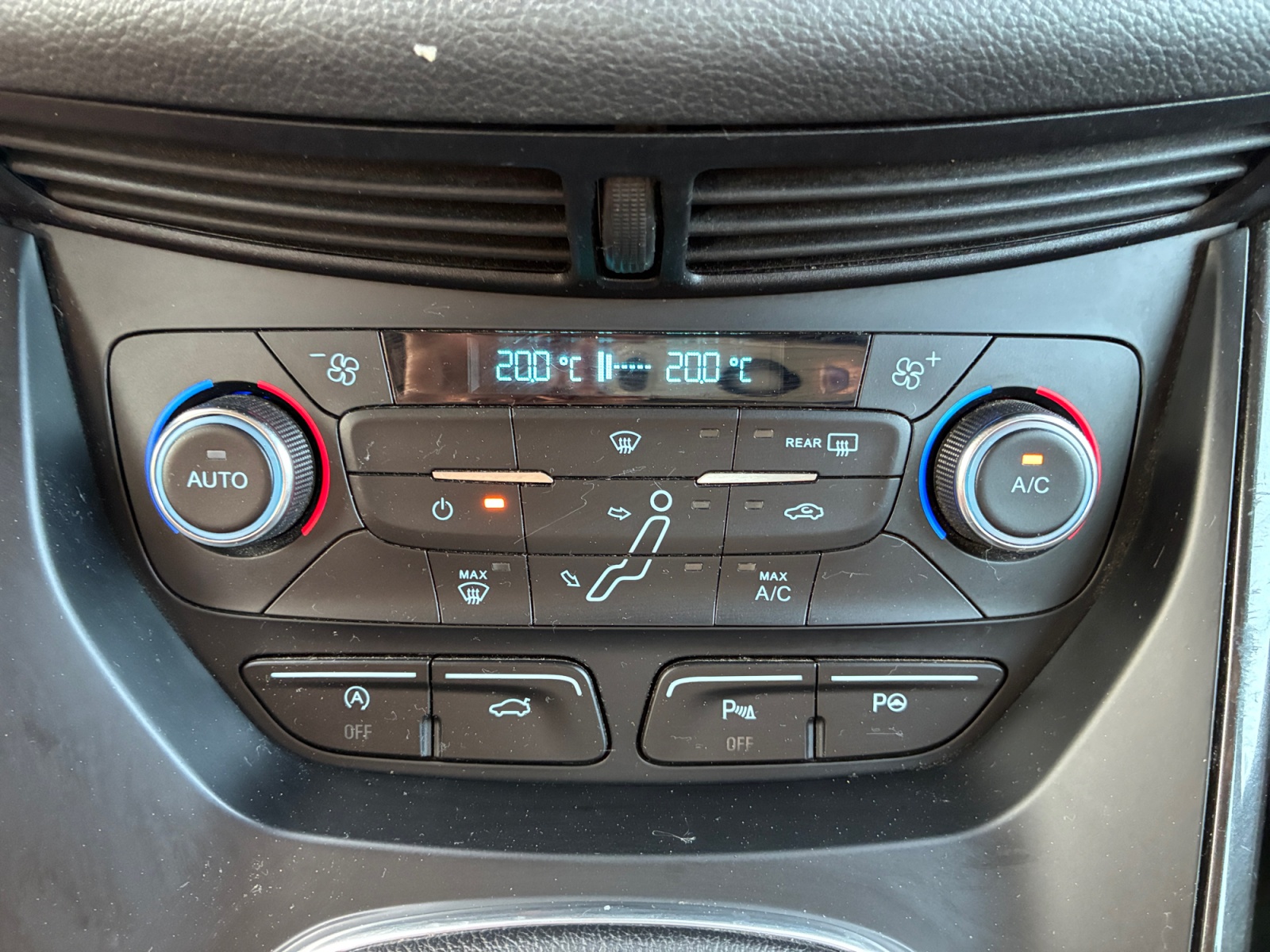 Ford Focus C-Max 25
