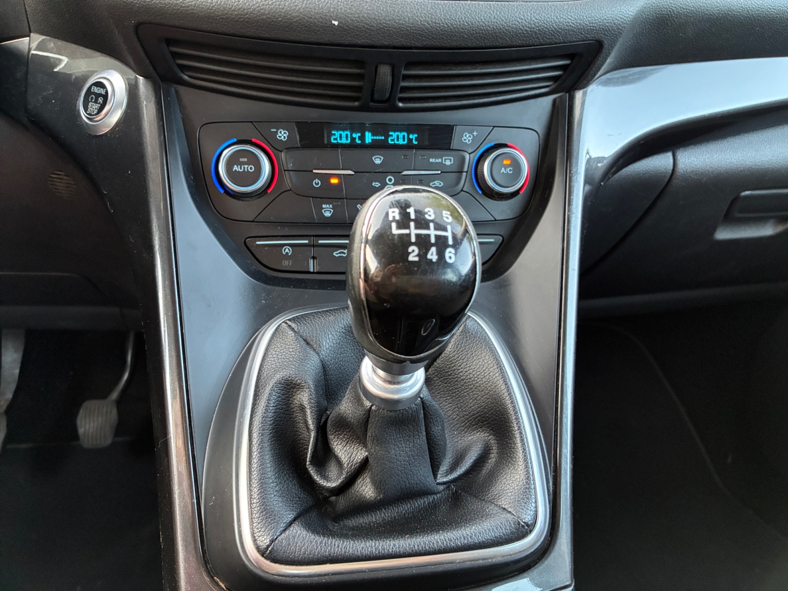 Ford Focus C-Max 26