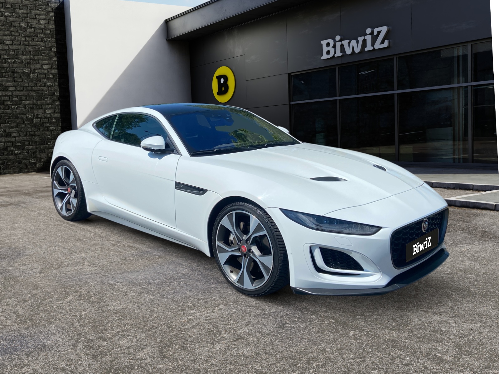Jaguar F-Type 6