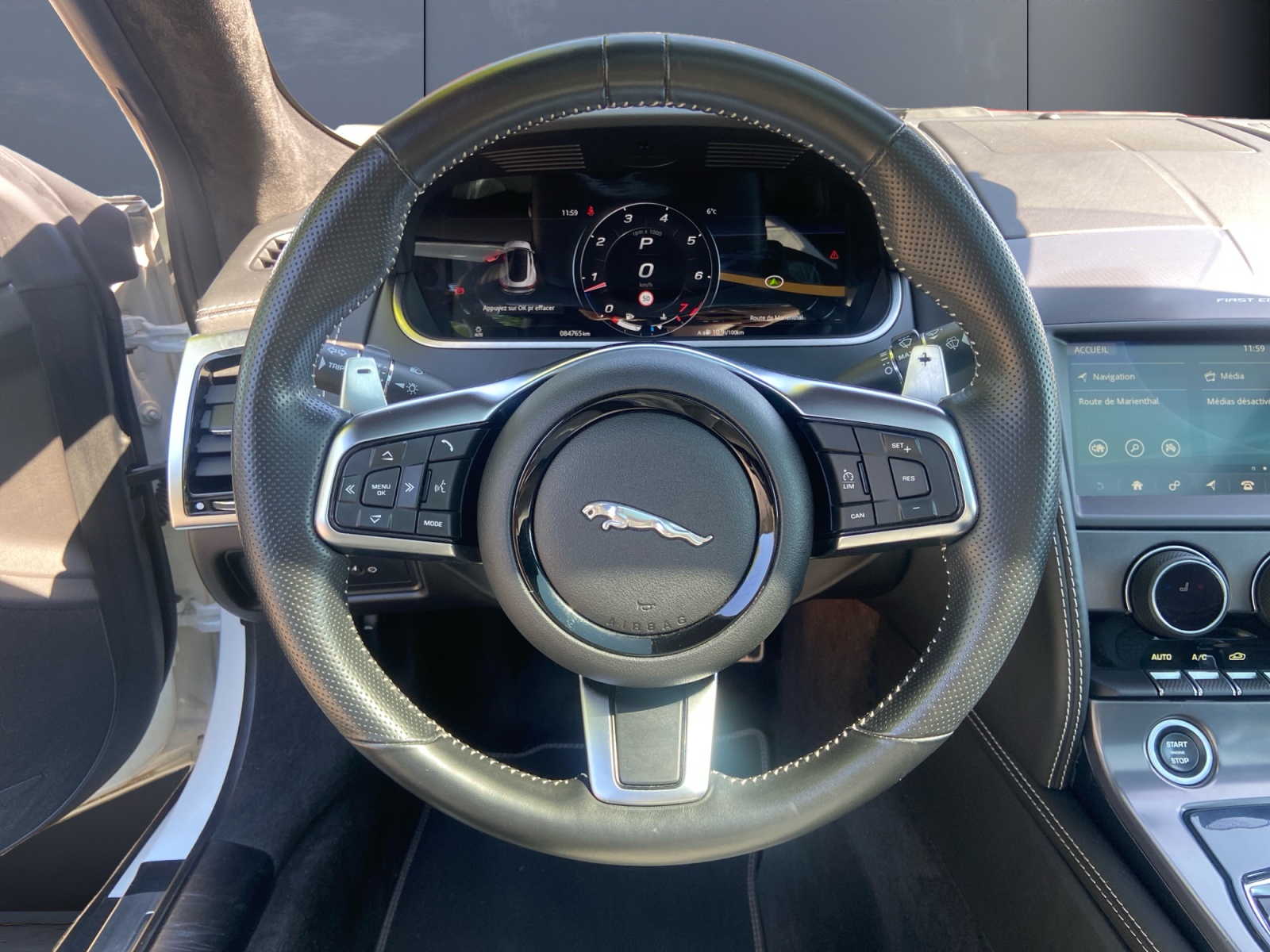 Jaguar F-Type 15