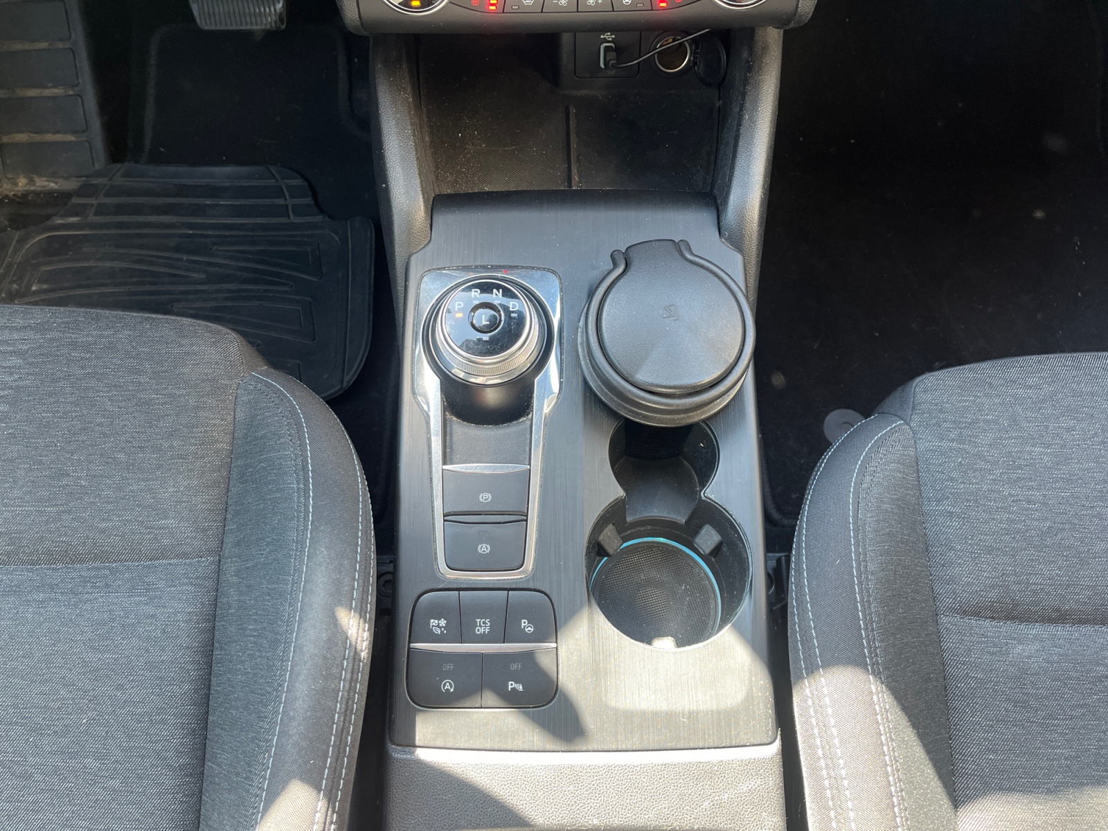 Ford Focus 21