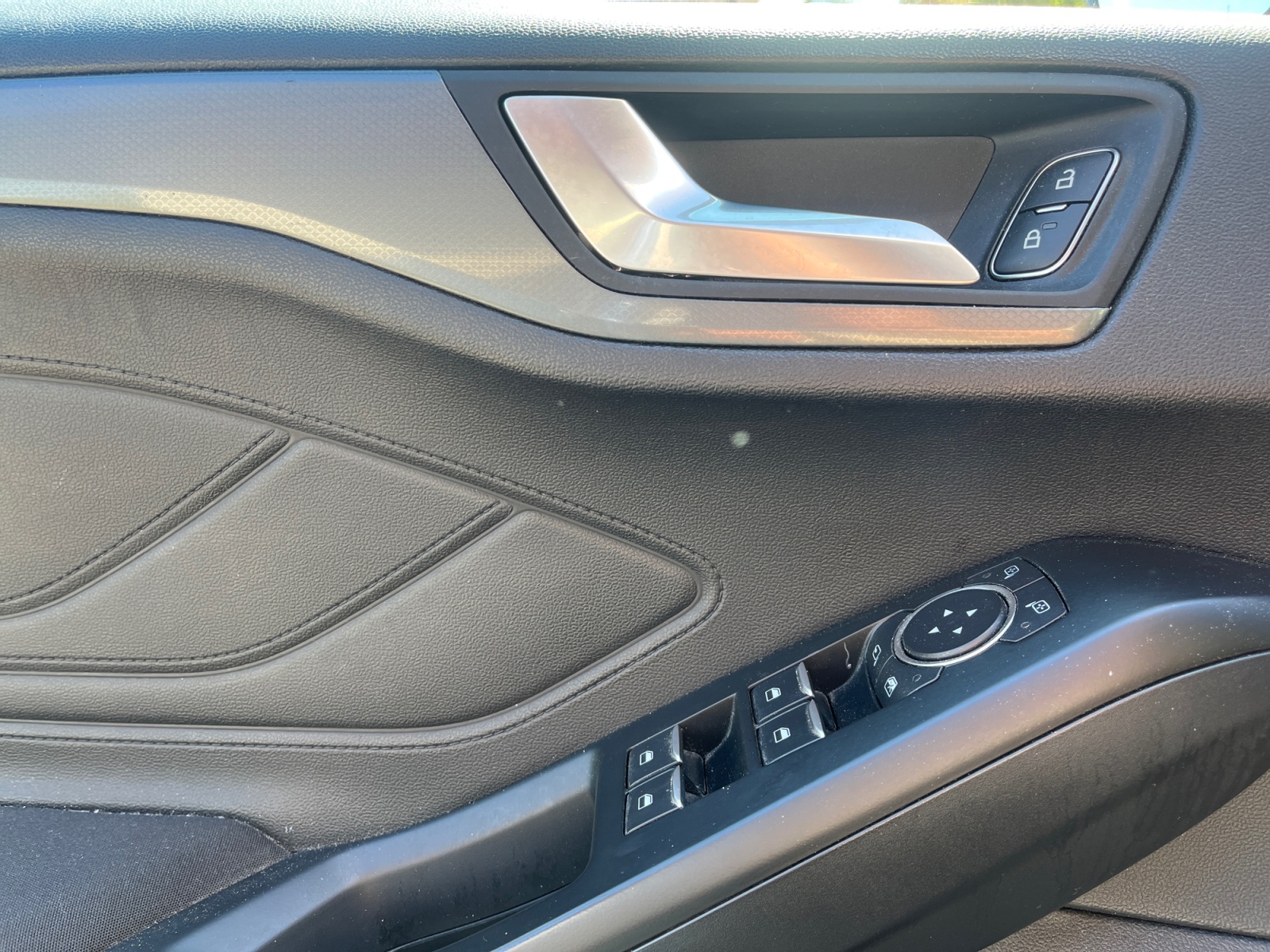 Ford Focus 23