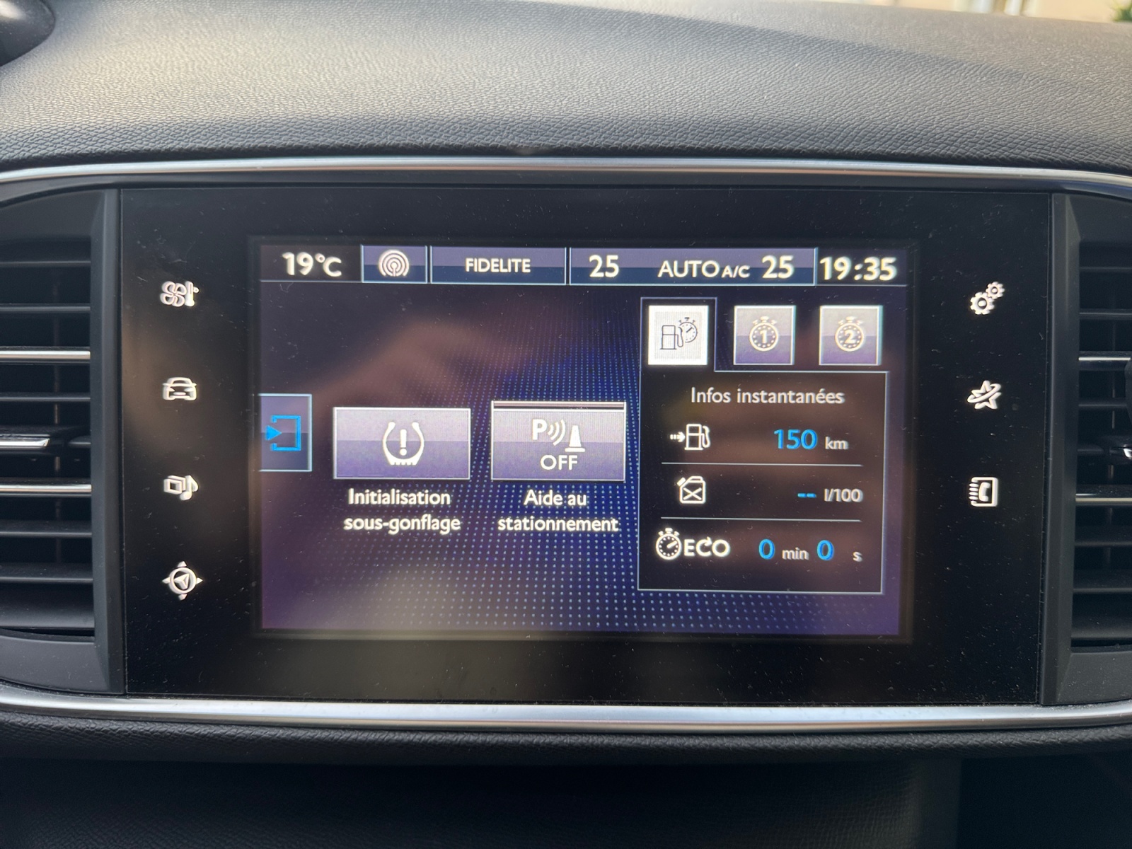 Peugeot 308 19