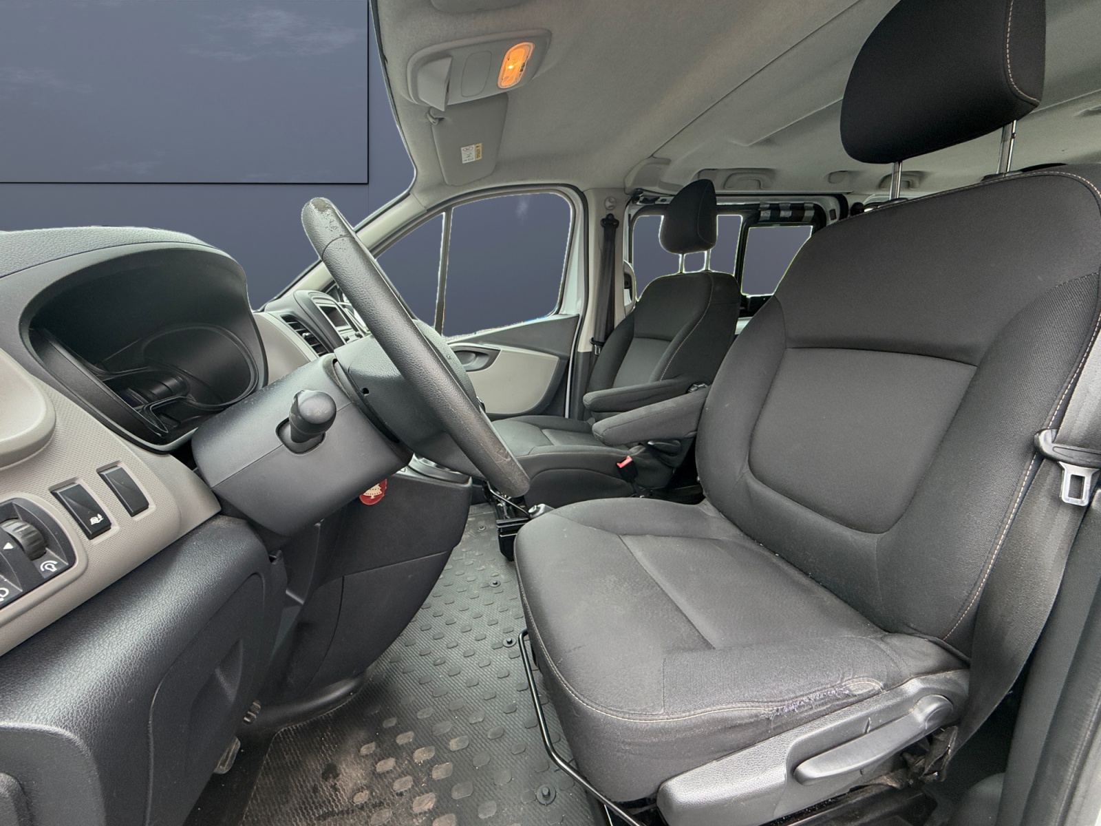 Renault Trafic 9