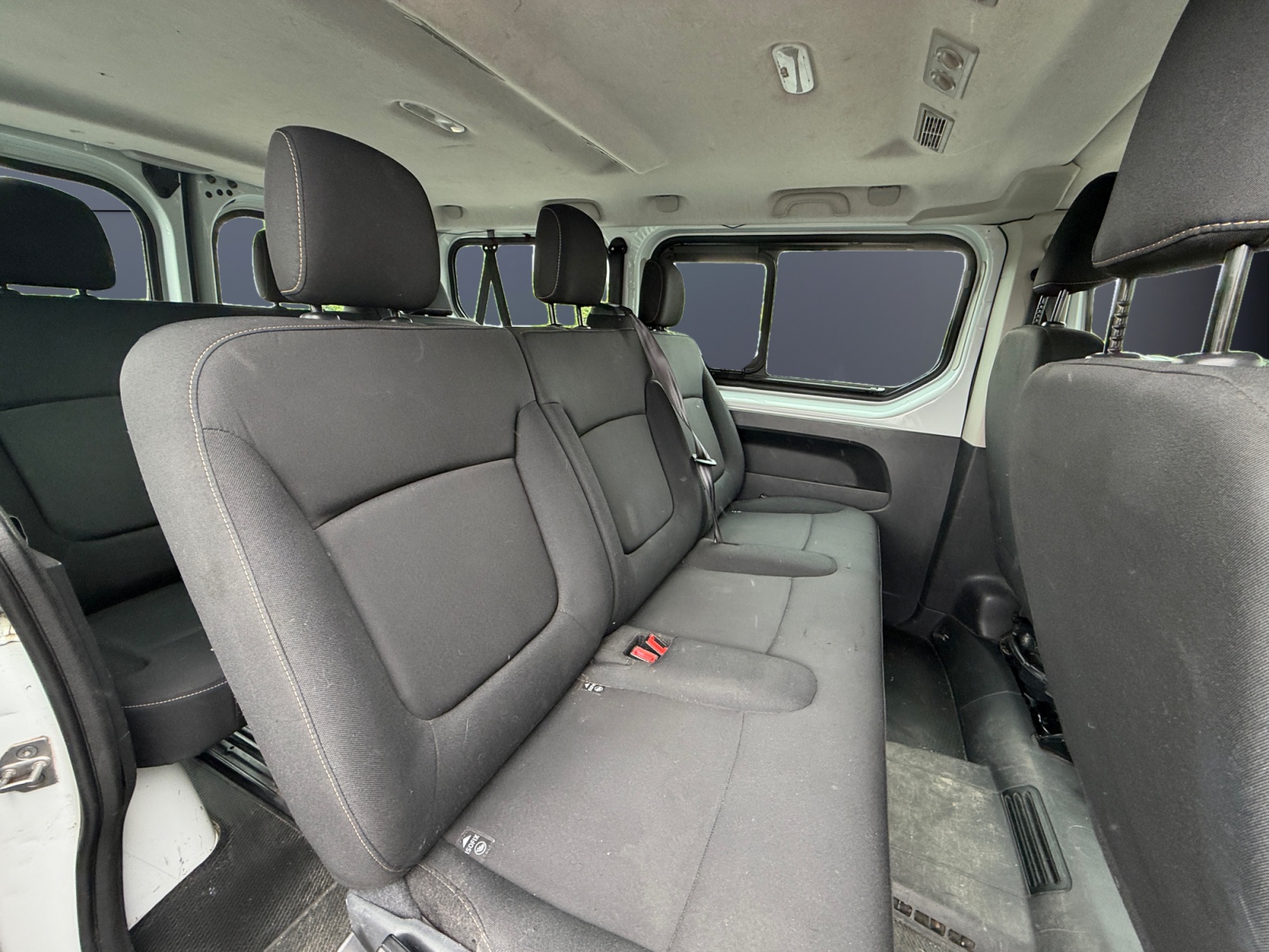 Renault Trafic 10