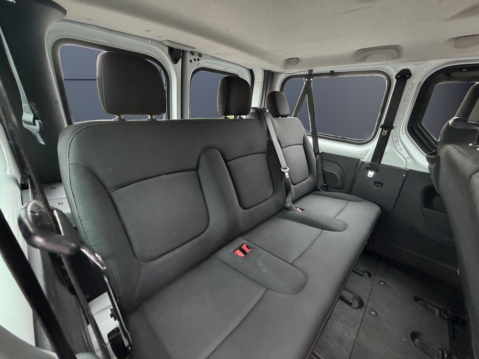 Renault Trafic 11