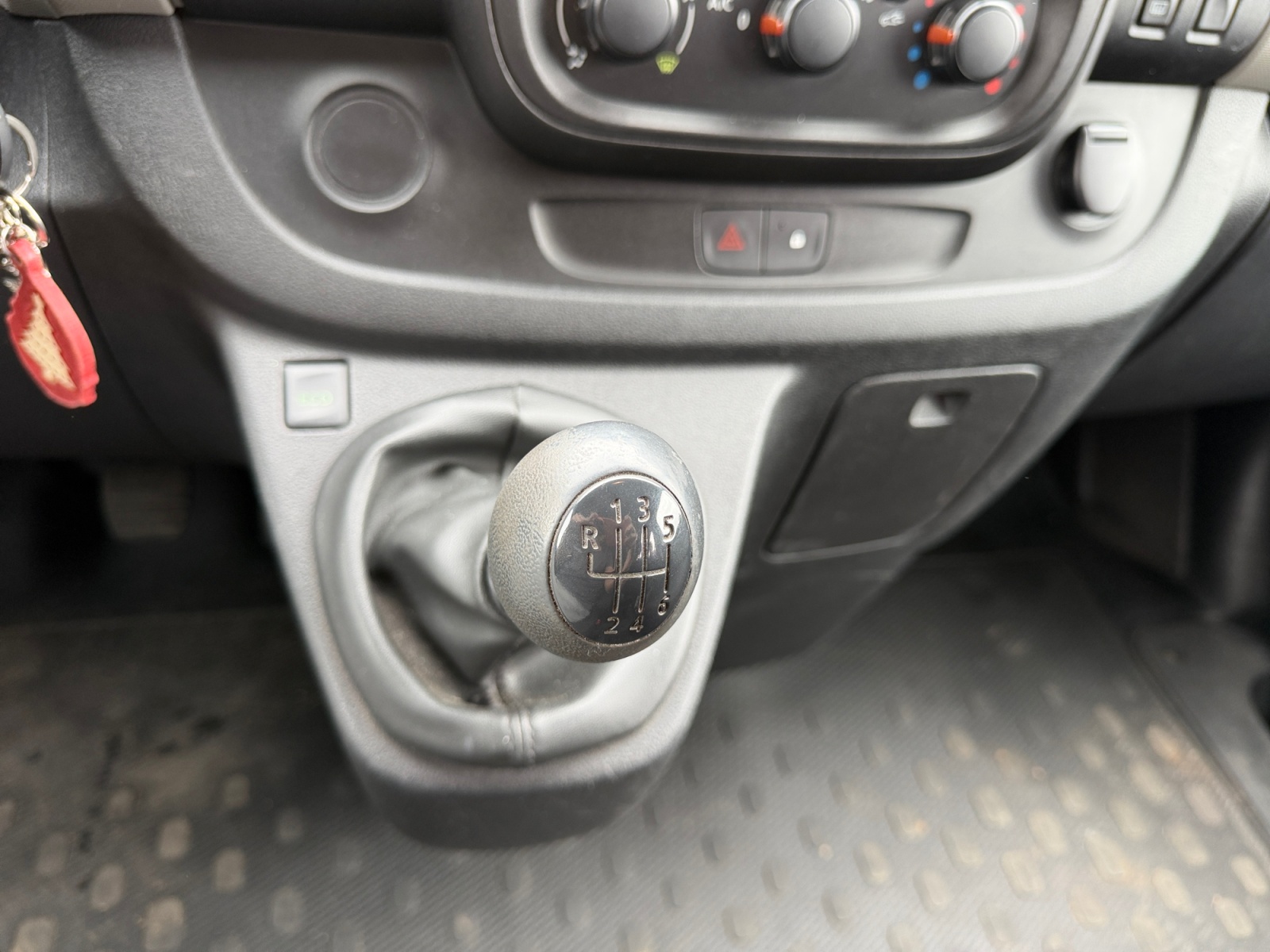 Renault Trafic 26