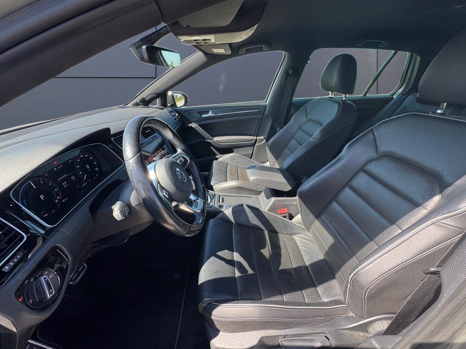 Volkswagen Golf 9