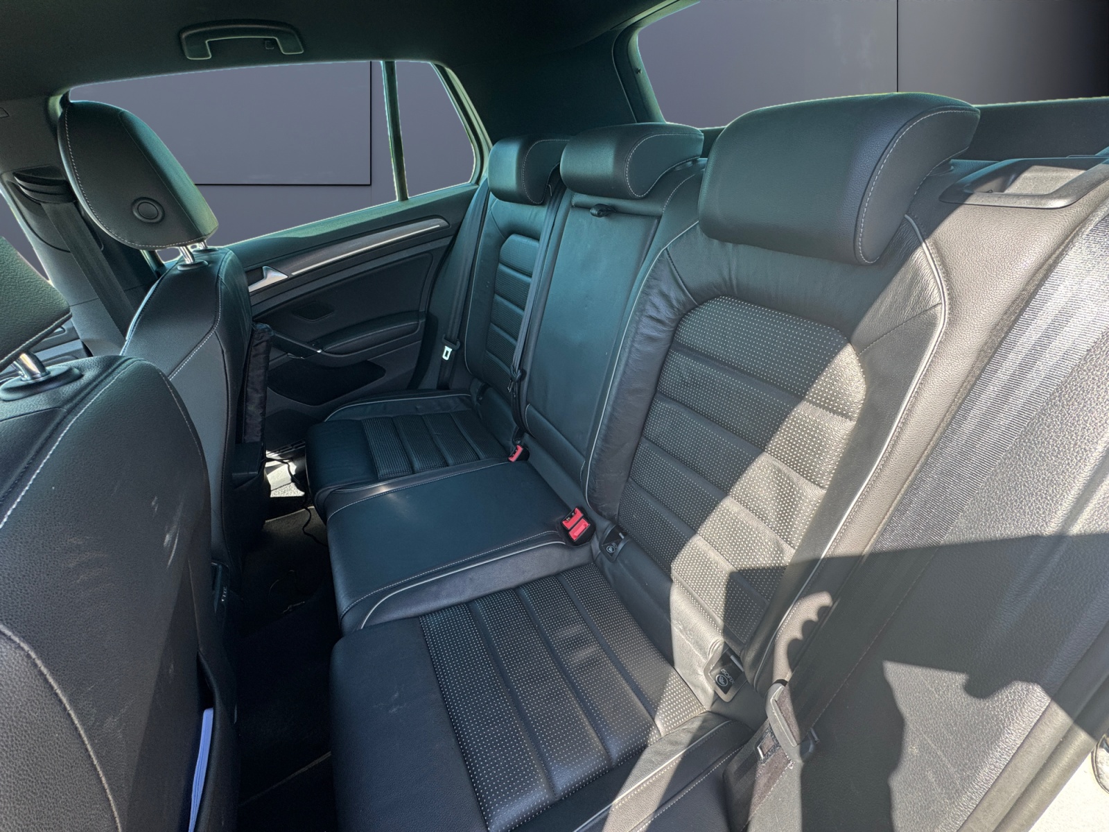 Volkswagen Golf 10
