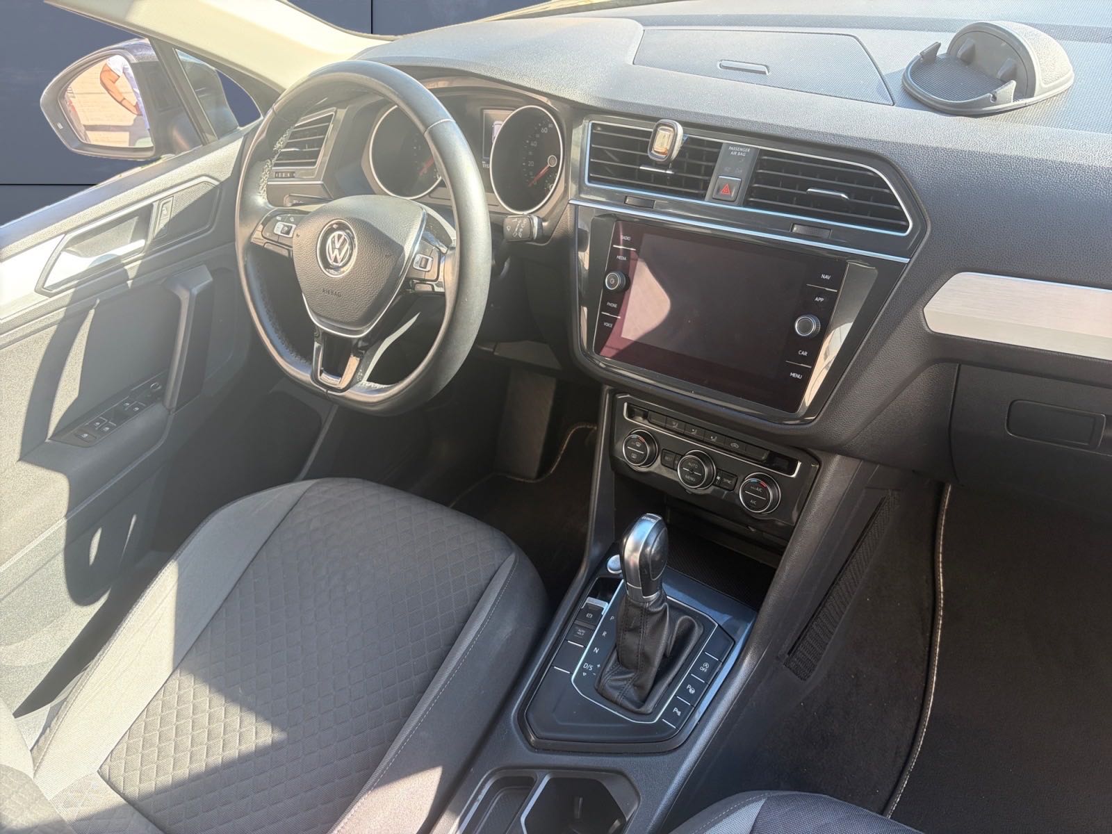 Volkswagen Tiguan 12