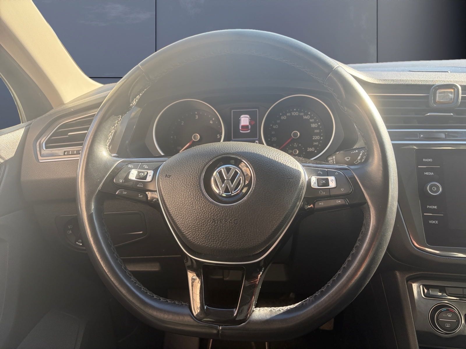 Volkswagen Tiguan 14