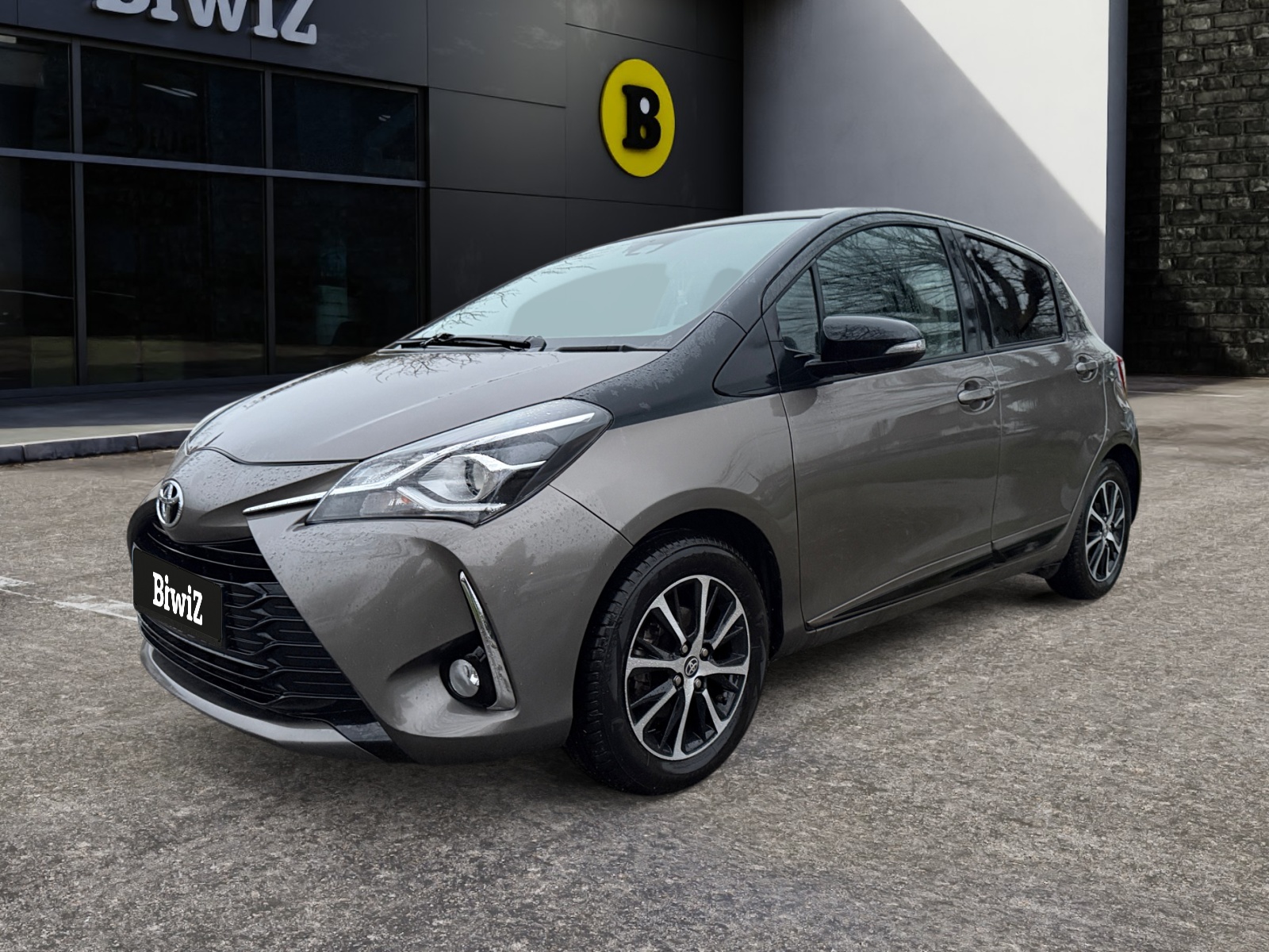 Toyota Yaris 70 ch VVT-i Design 5p